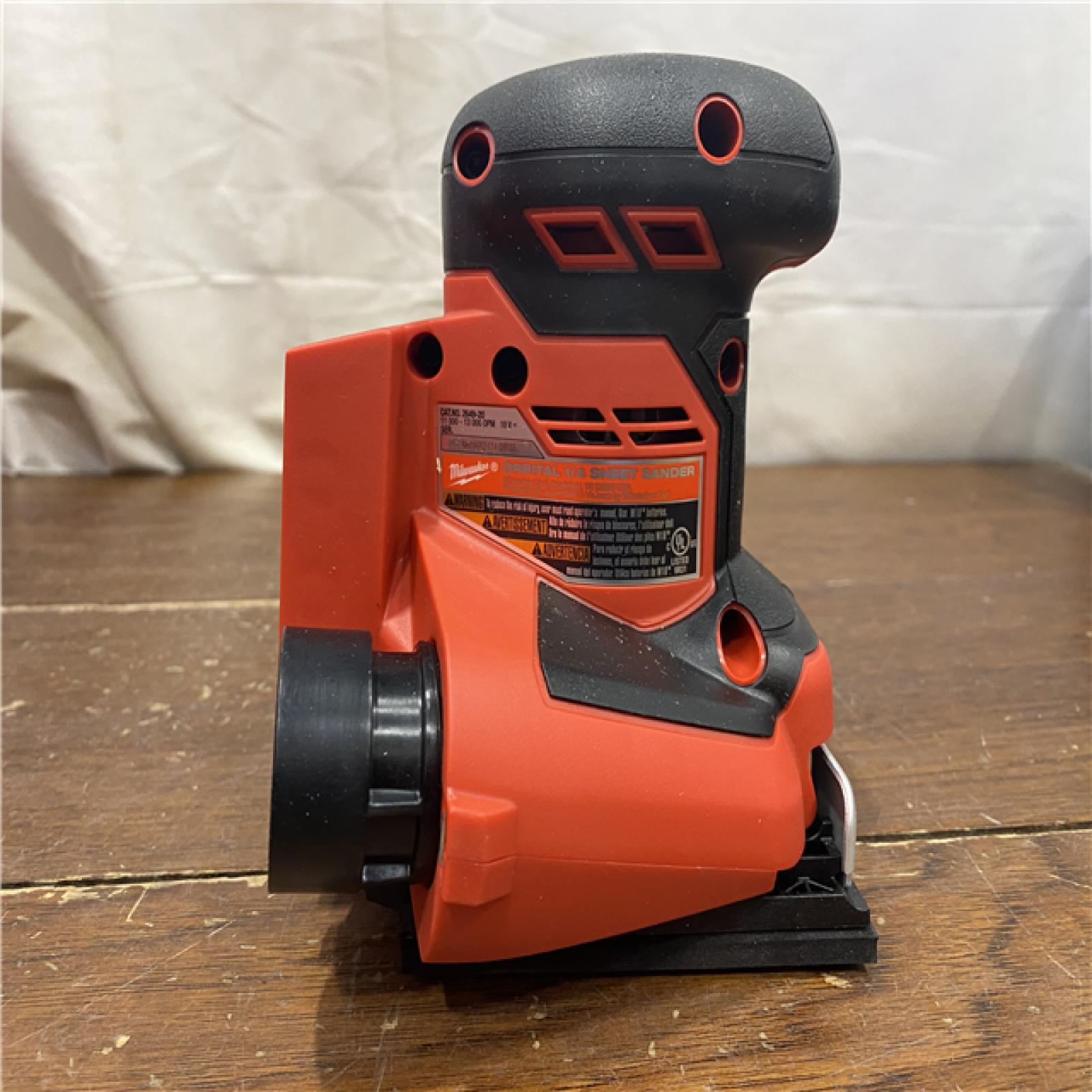 AS-IS Milwaukee 1/4 in. Sheet Sander (Tool-Only)