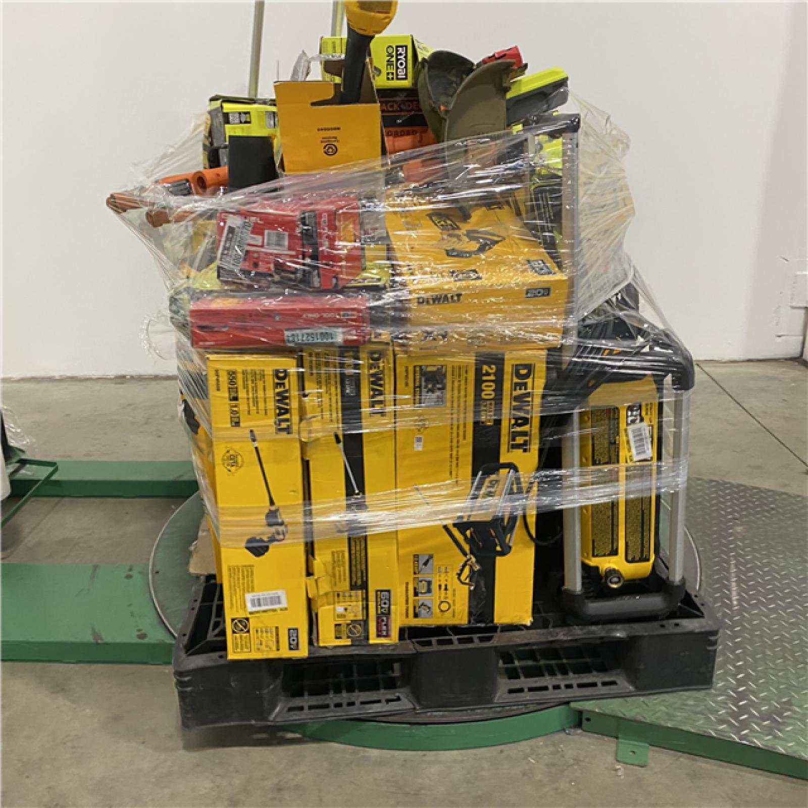 Dallas Location - As-Is Tool Pallet