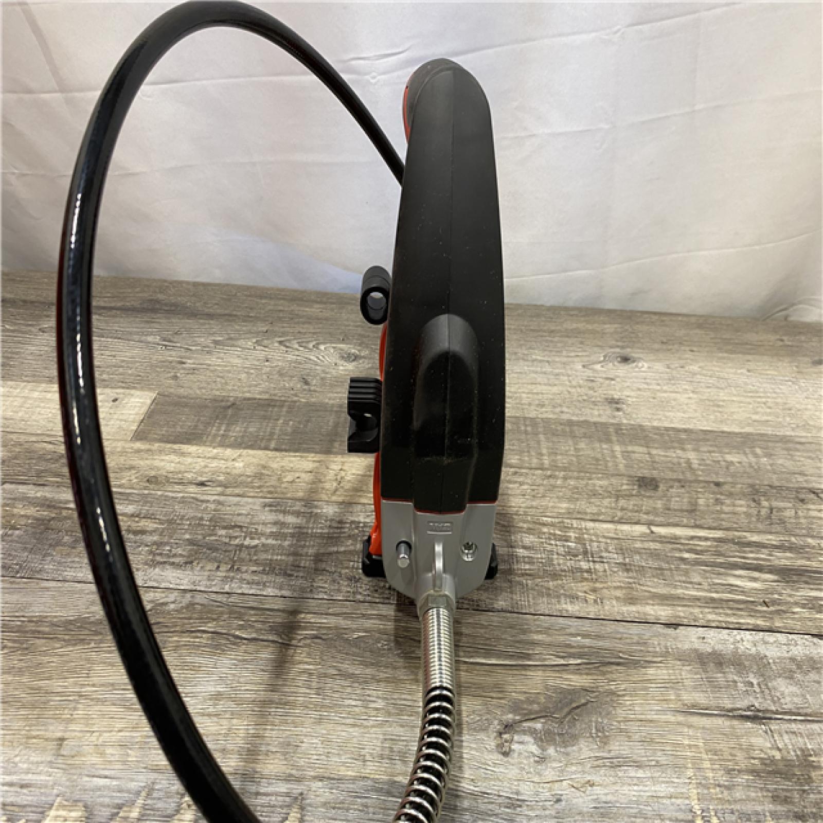 AS-IS Milwaukee 12V Lithium-Ion Cordless Grease Gun (Tool-Only)