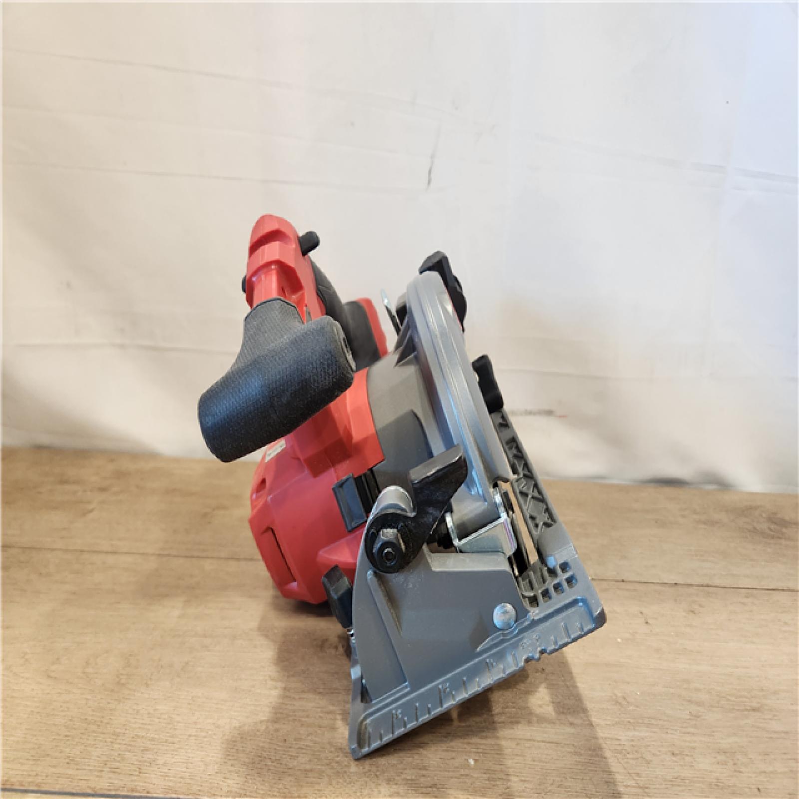 AS-IS- Milwaukee FUEL 18V Lithium-Ion Brushless Cordless 6-1/2 in. Circular Saw (Tool-Only)