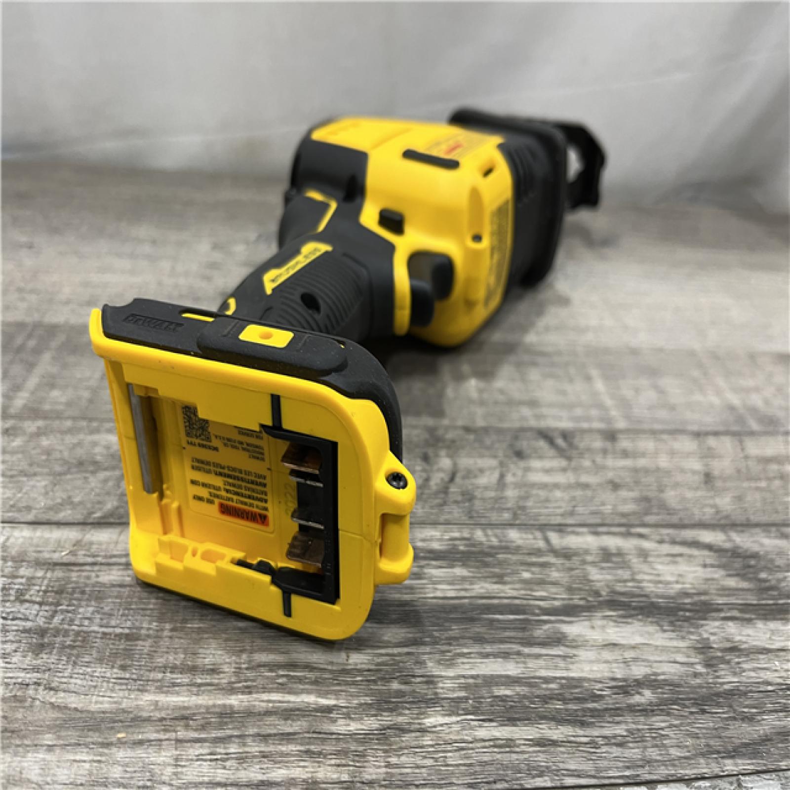 AS-IS DEWALT ATOMIC 20V MAX Cordless Brushless Compact Reciprocating Saw (Tool Only)