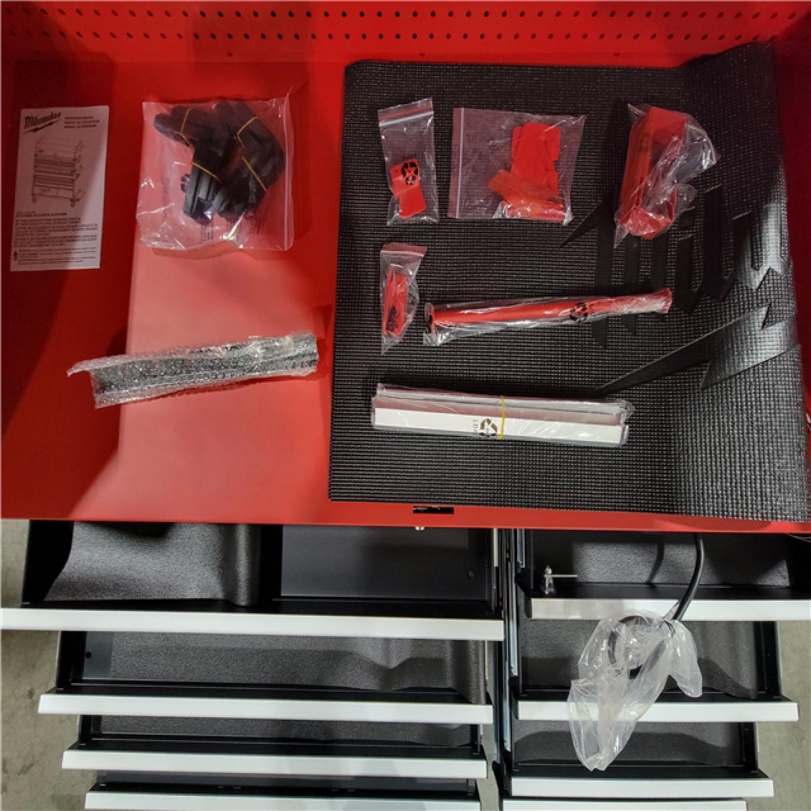 CALIFORNIA AS-IS MILWAUKEE HIGH CAPACITY INDUSTRIAL 8-DRAWER