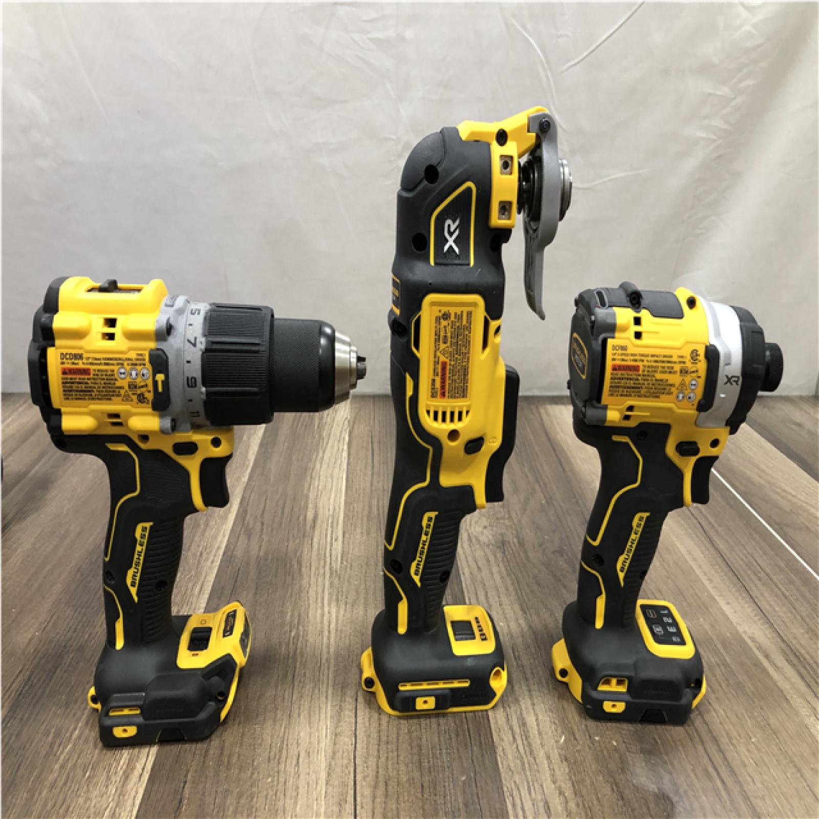 AS-IS DEWALT 20V MAX Lithium-Ion Cordless 3-Tool Combo Kit