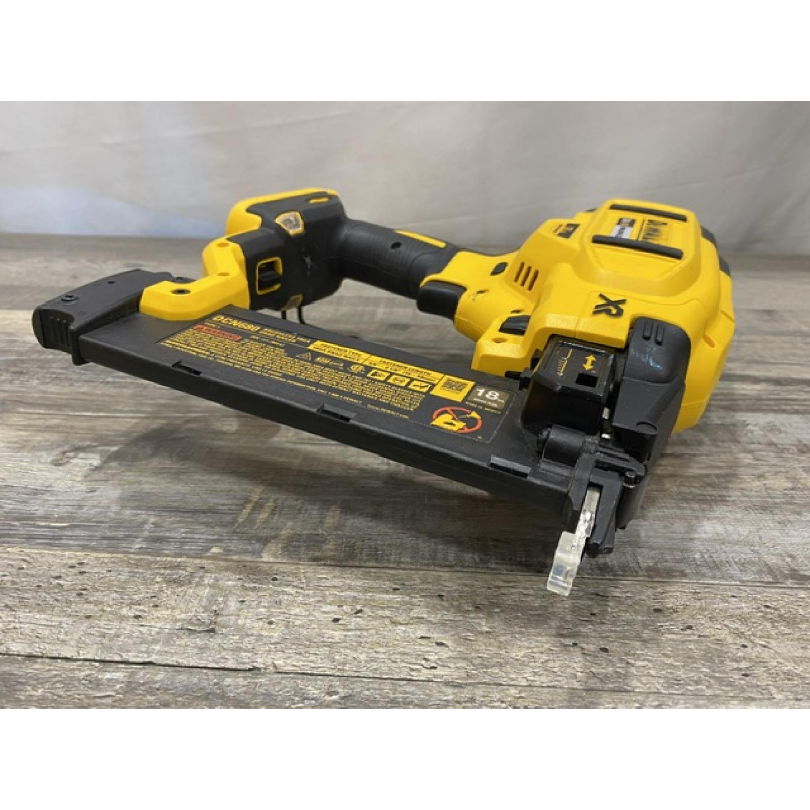 AS-IS DEWALT 20V MAX XR Lithium-Ion Electric Cordless 18-Gauge Brad Nailer (Tool Only)