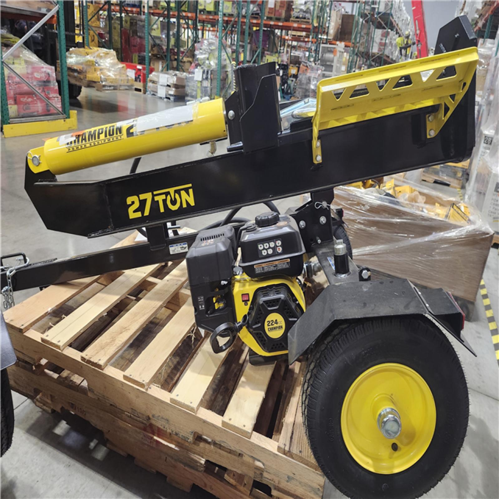 Dallas Location - As-Is Champion Power Equipment 27 Ton 224 cc Gas Log Splitter