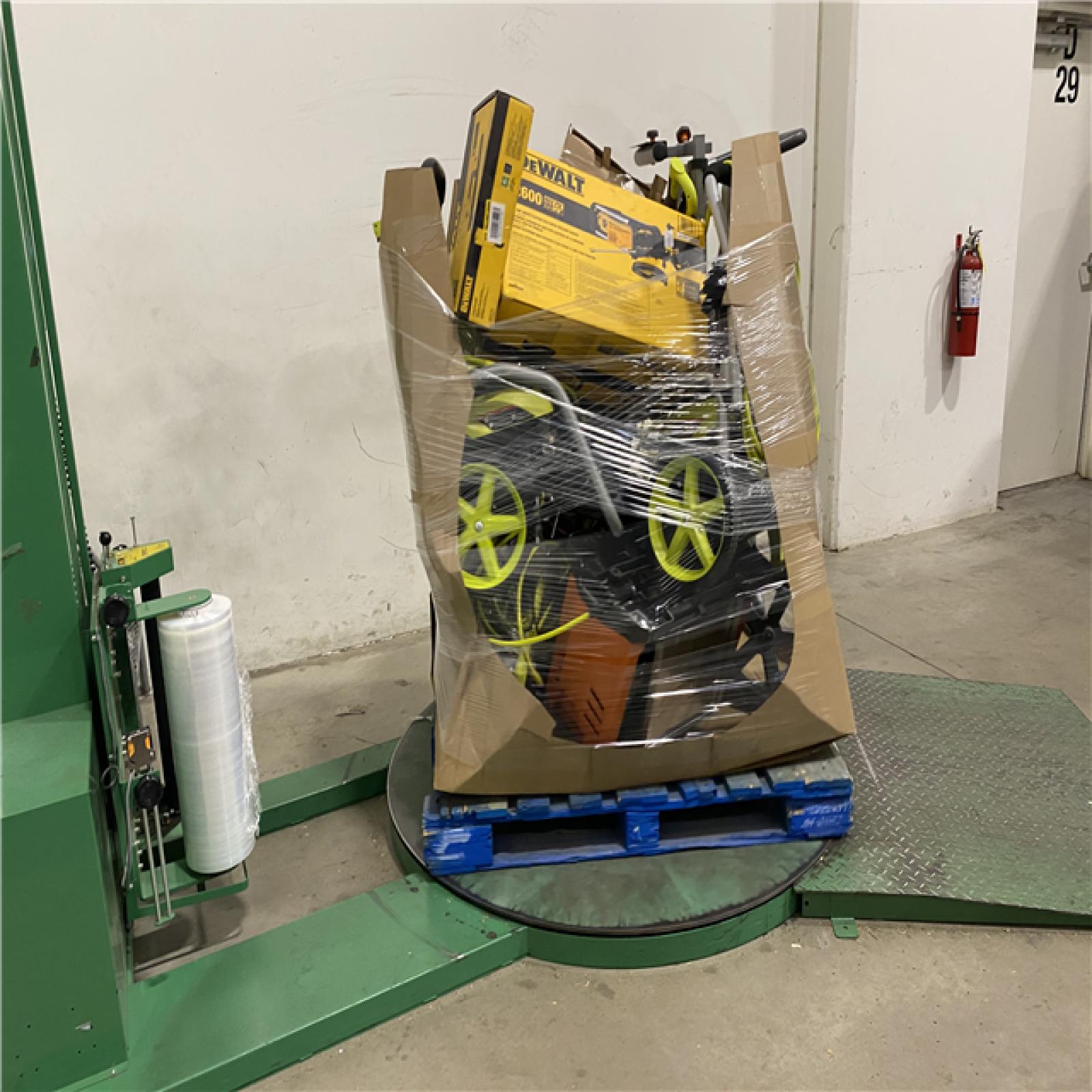 Dallas Location - As-Is Tool Pallet