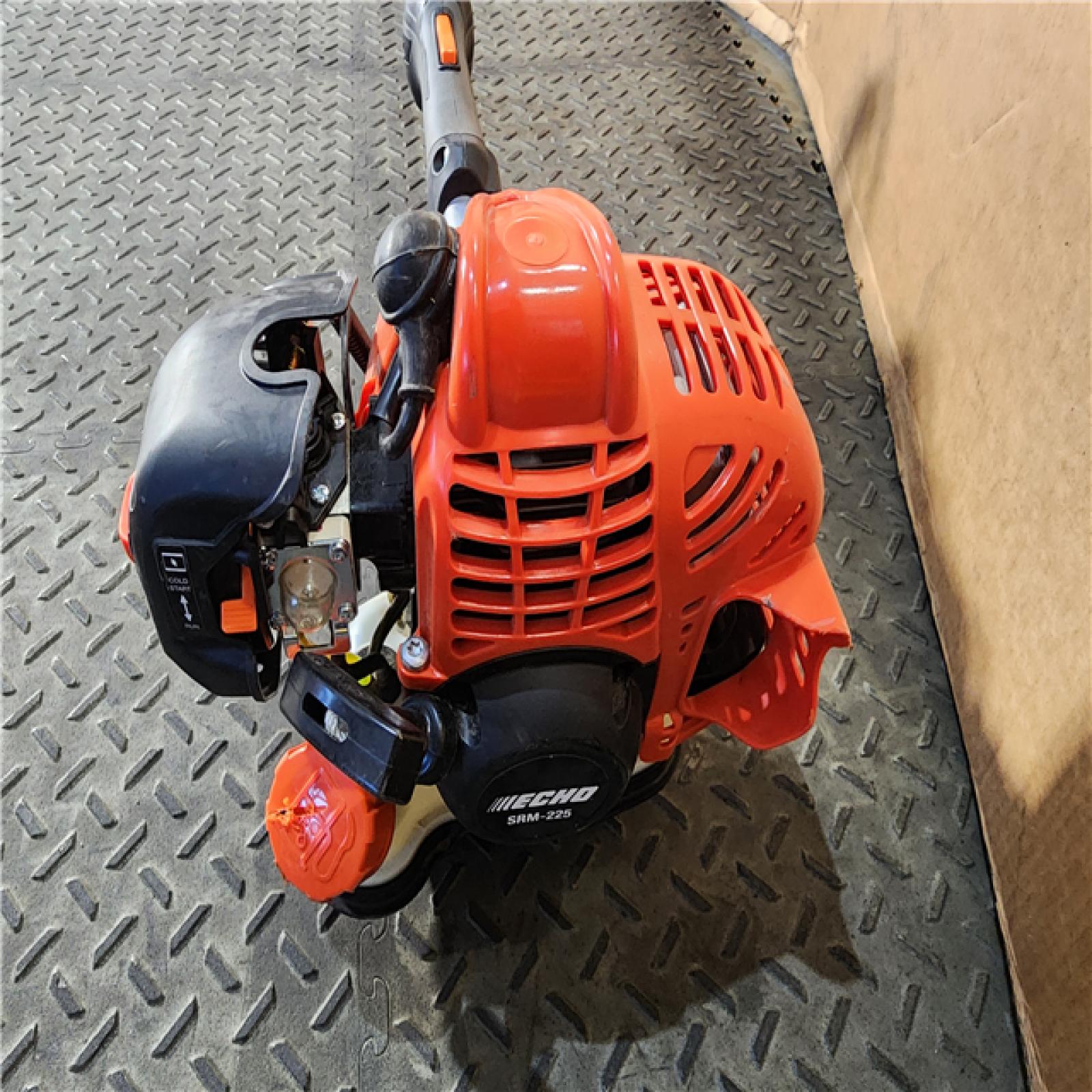HOUSTON LOCATION - AS-IS Echo SRM-225 21.2cc 2 Stroke Fuel Efficient Durable Gas Straight Shaft Trimmer