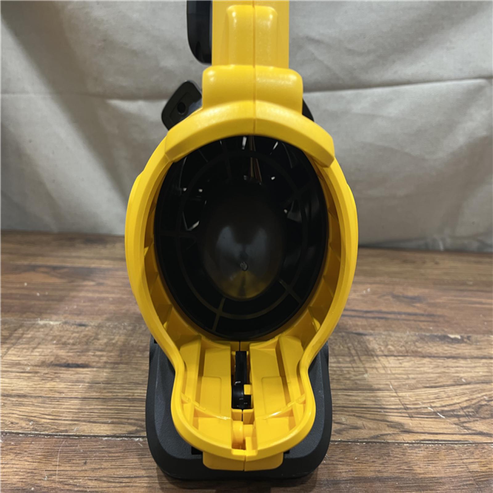 AS-IS DEWALT 20V MAX* XR Brushless Cordless Handheld Blower Kit