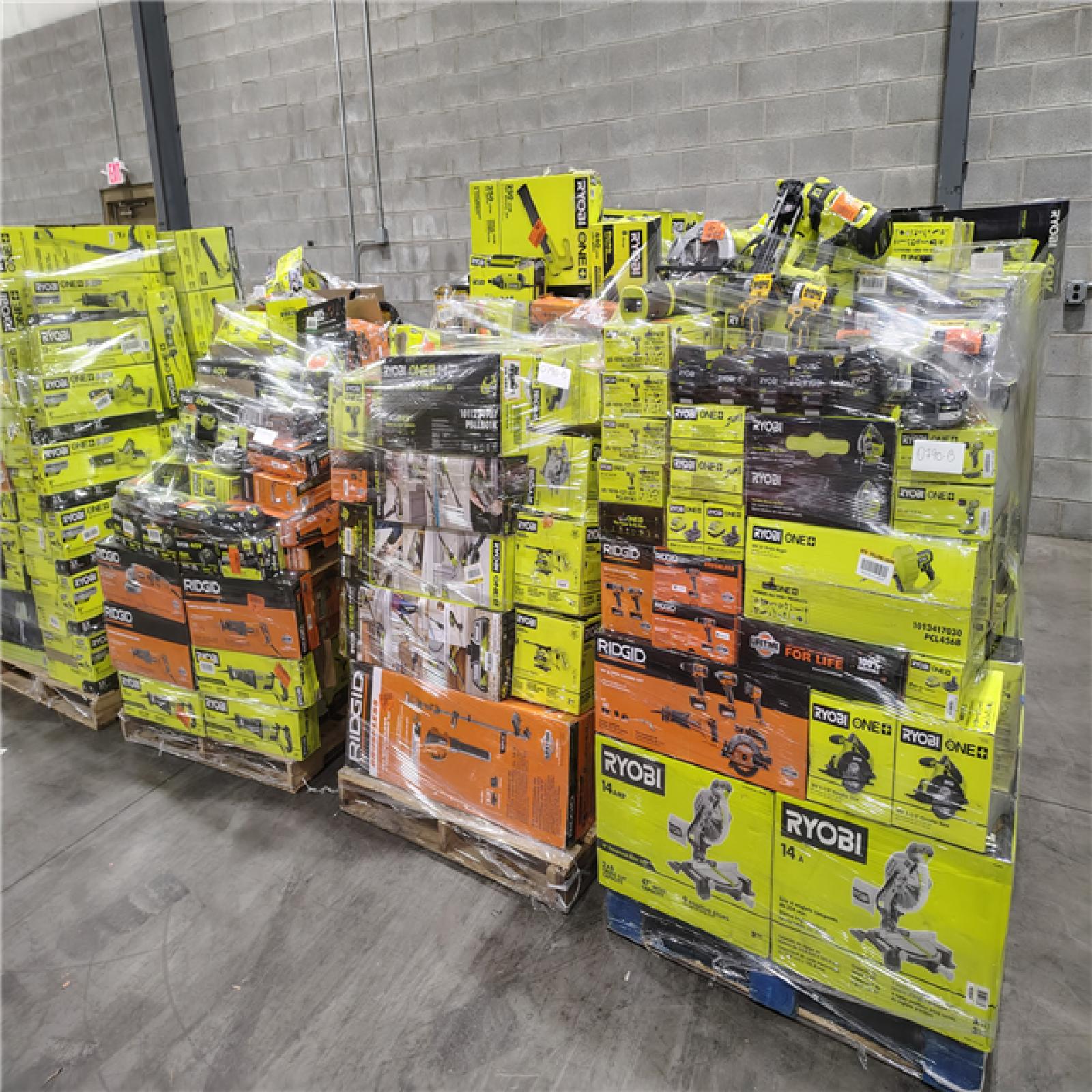 Pittston Location As-Is Power Tools Partial Truckload (13 Pallets) 0790-B