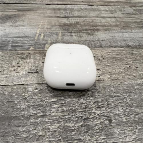 AS-IS Apple - AirPods (3rd generation) with Lightning Charging Case - White