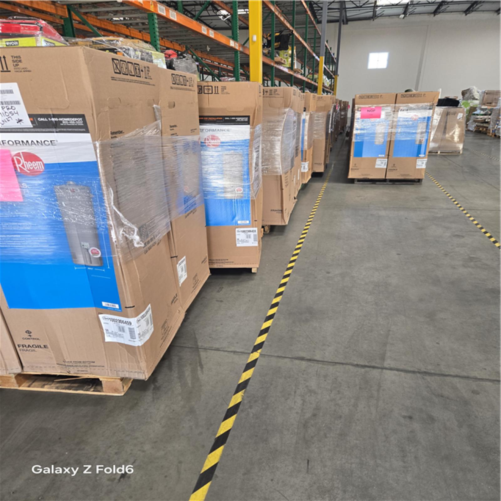 CALIFORNIA NEW RHEEM 50 GAL NATURAL GAS WATER HEATERS ULTRA LOW NOx (8pallets-32units)