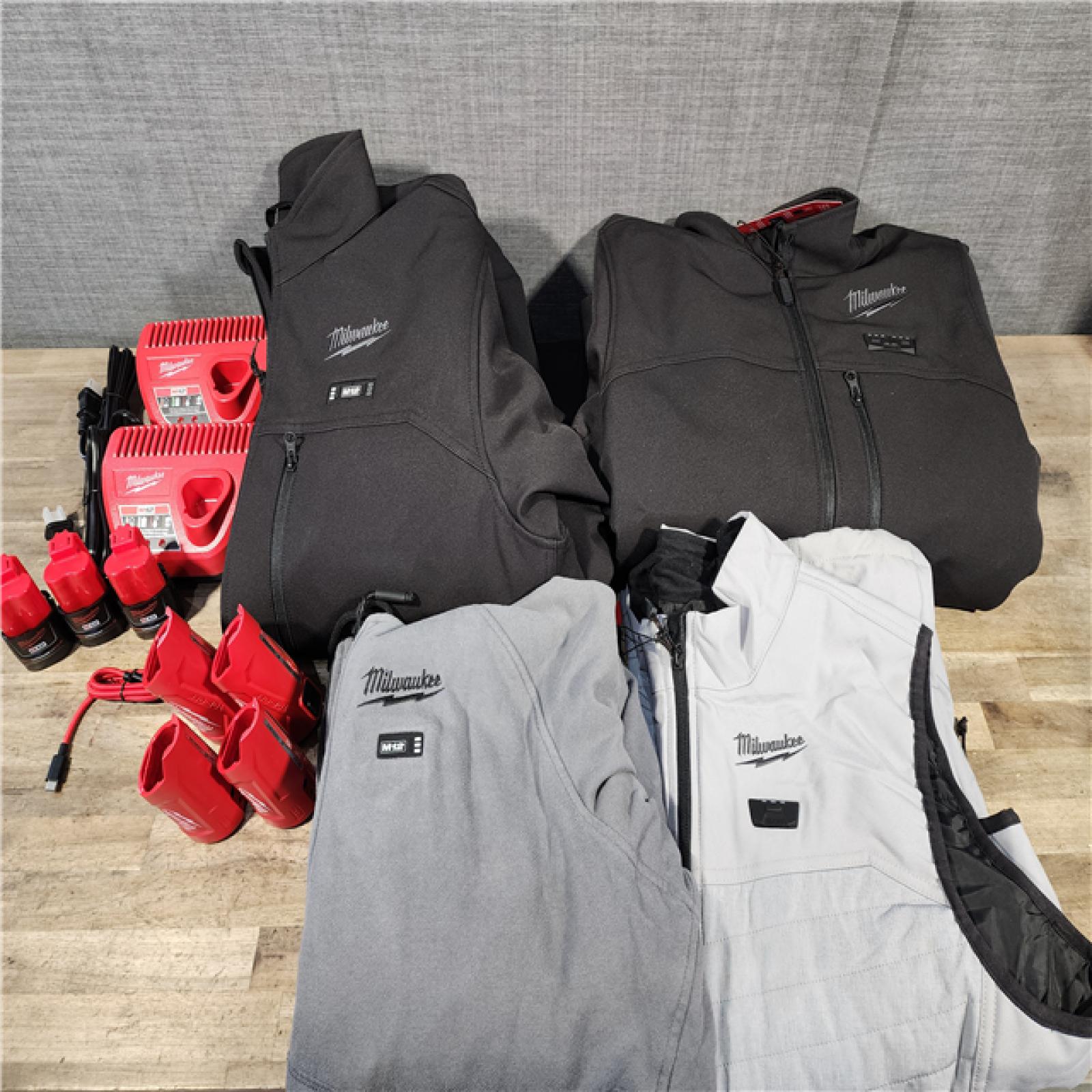 HOUSTON LOCATION - AS-IS MILWAUKEE 4 HEATED CLOTHING COMBO KIT