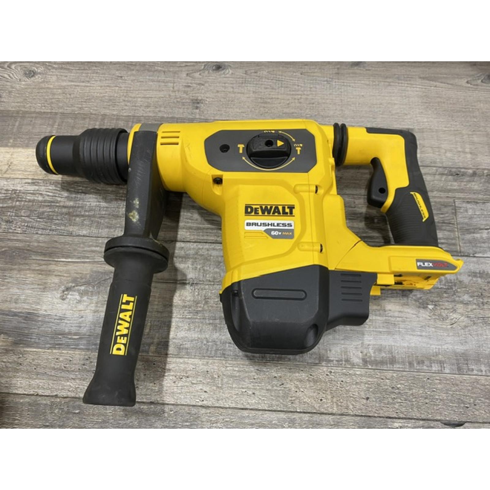 AS-IS DEWALT FLEXVOLT 60V MAX Cordless Brushless 1-9/16 in. SDS MAX Combination Rotary Hammer (Tool Only)