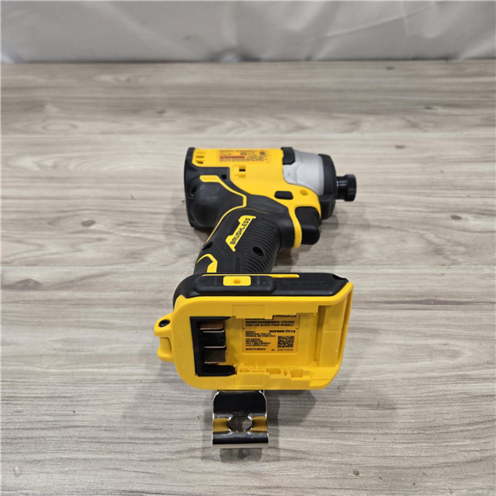 AS-IS DeWALT ATOMIC 20V MAX Cordless Compact Impact Driver Kit