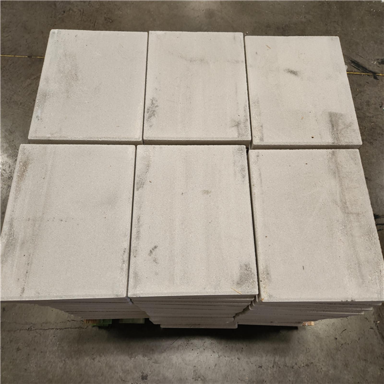 Phoenix AS-IS Oldcastle 15.75 in. x 15.75 in. x 1.75 in. White Concrete Step Stone (90- Piece Pallet)
