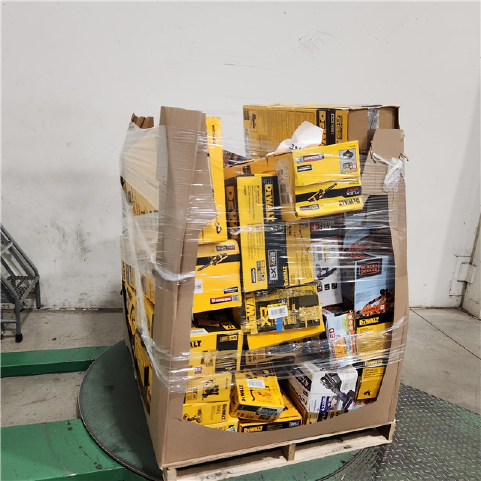 Dallas Location - As-Is DEWALT Tool Pallet