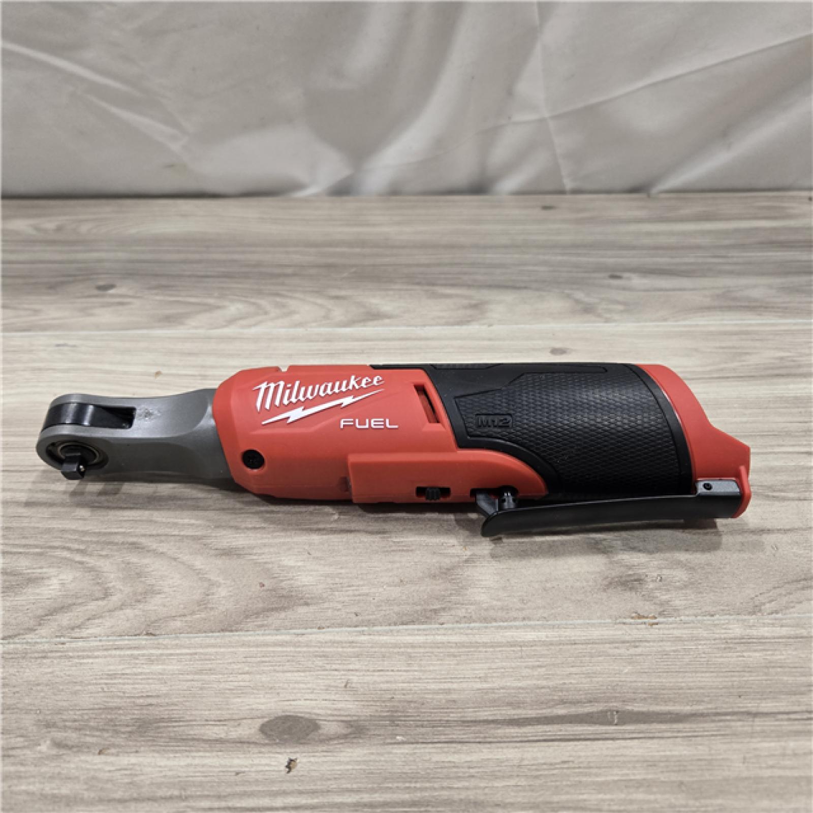 AS-IS Milwaukee 2566-20 M12 FUEL 1/4 in. Cordless High Speed Ratchet (Tool Only)