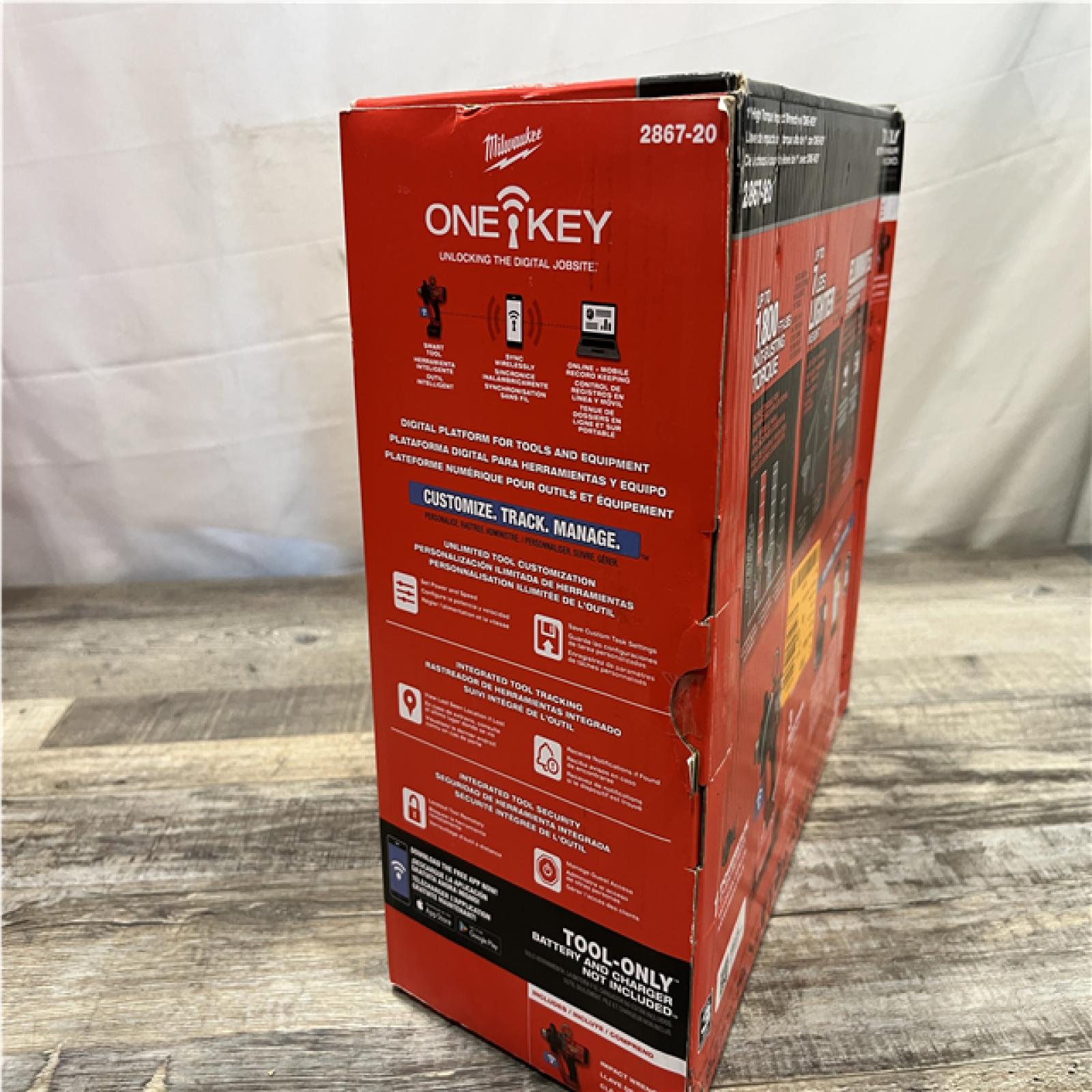 NEW - Milwaukee FUEL ONE-KEY 18V Lithium-Ion Brushless Cordless 1 in. Impact Wrench with Friction Ring (Tool-Only)