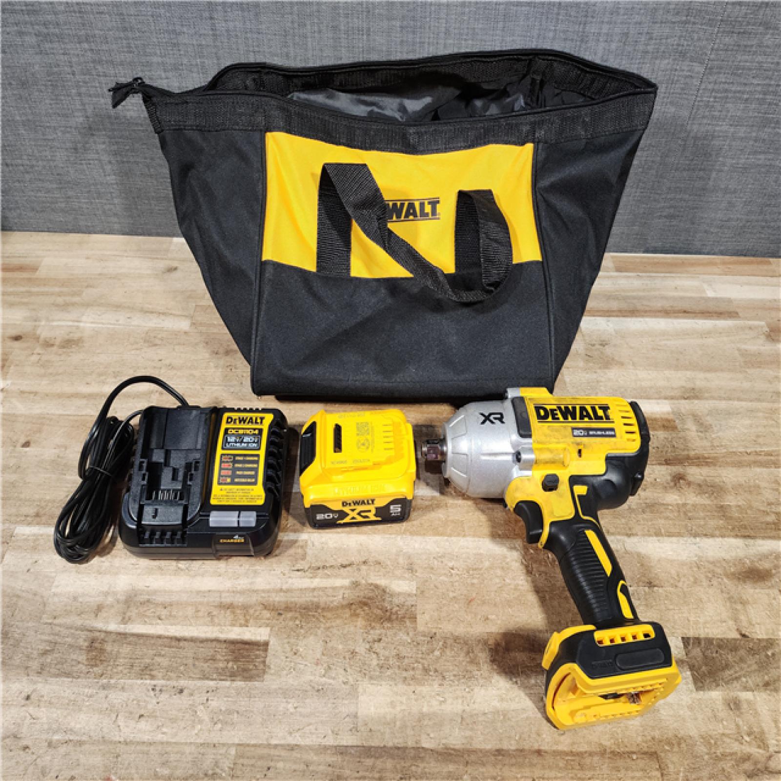 HOUSTON LOCATION - AS - IS DEWALT 20V MAX Lithium-Ion Cordless 1/2 in. Impact Wrench Kit