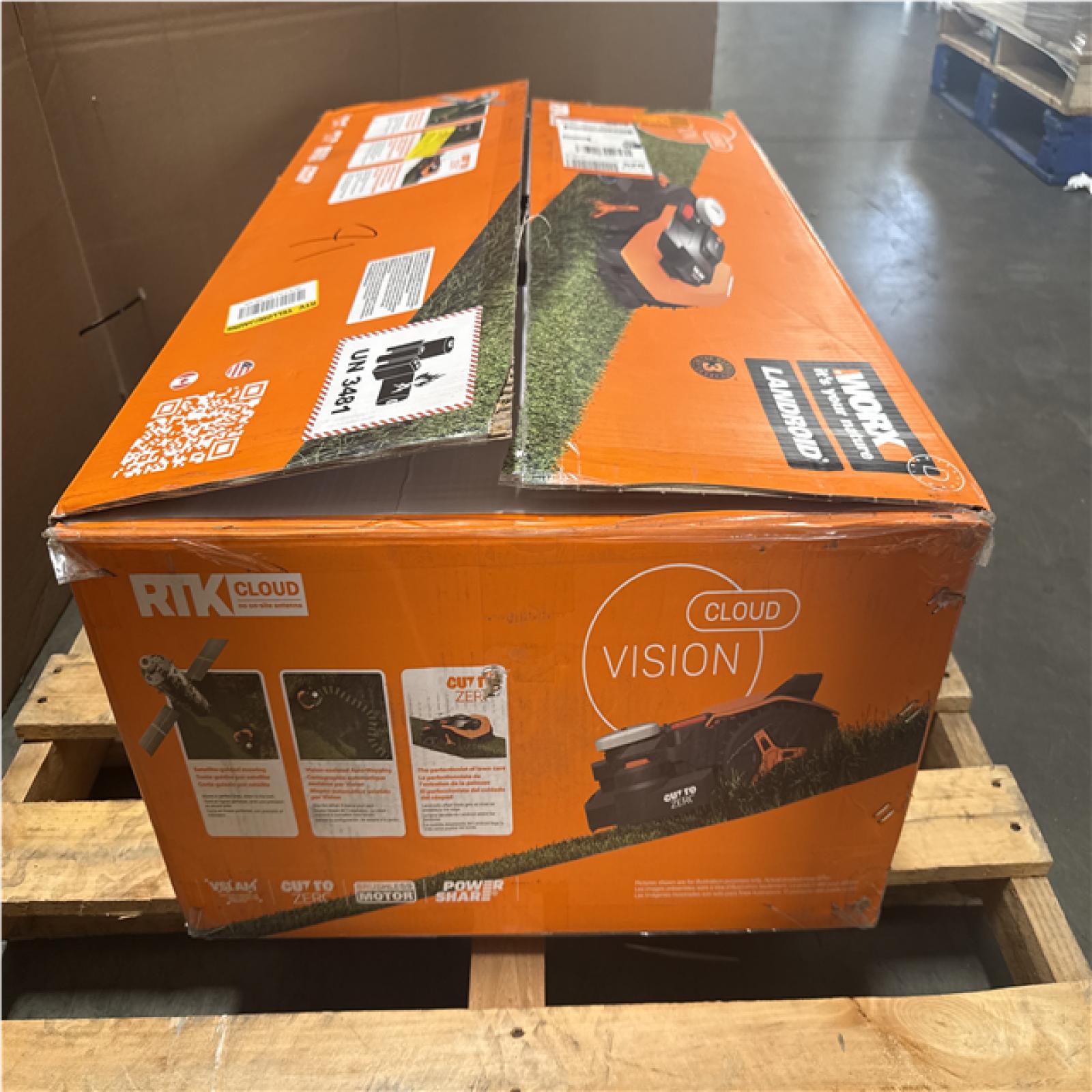 CALIFORNIA LIKE NEW WORX LANDROID MOWER