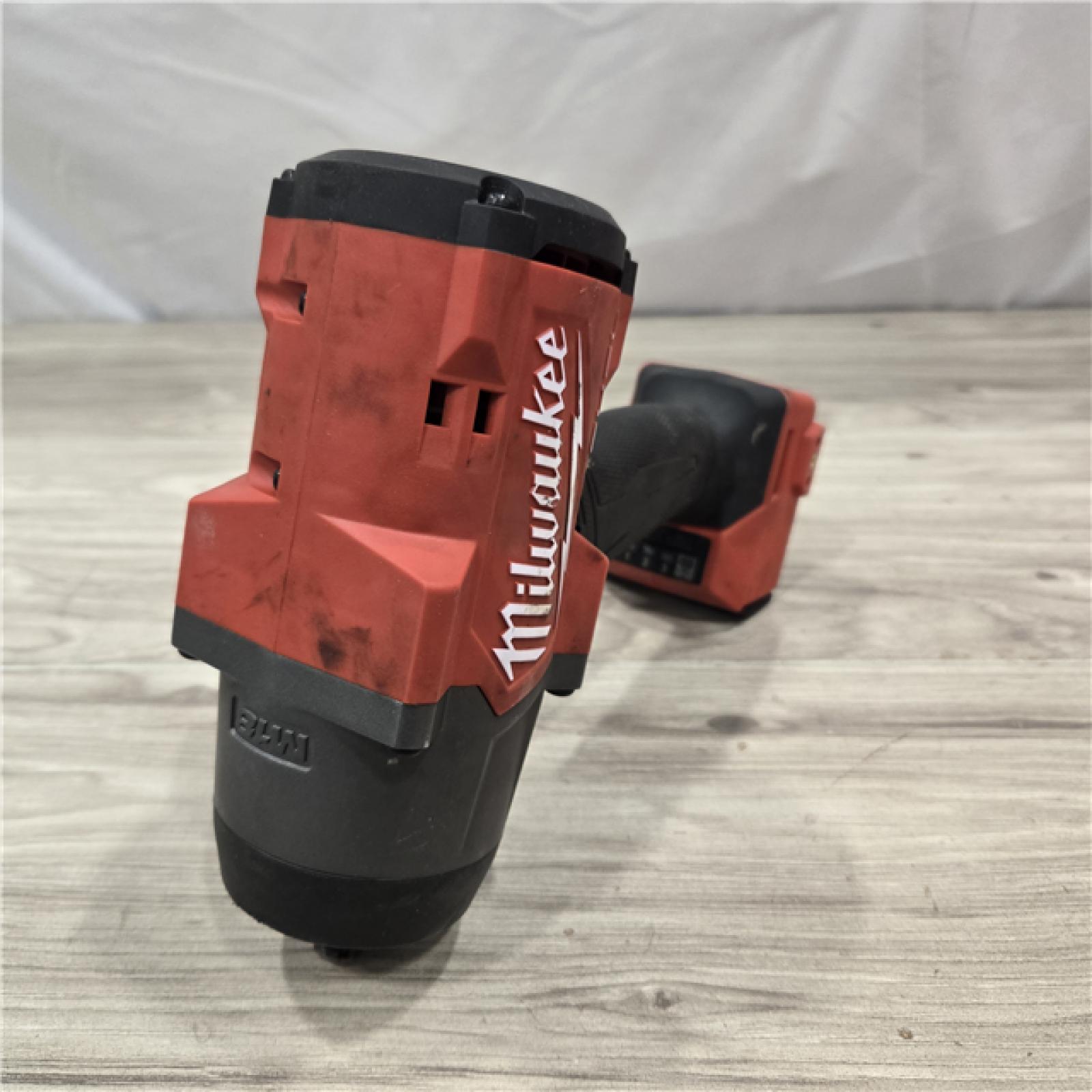 AS-IS Milwaukee M18 1/2 in. Cordless Brushless High Torque Impact Wrench Kit