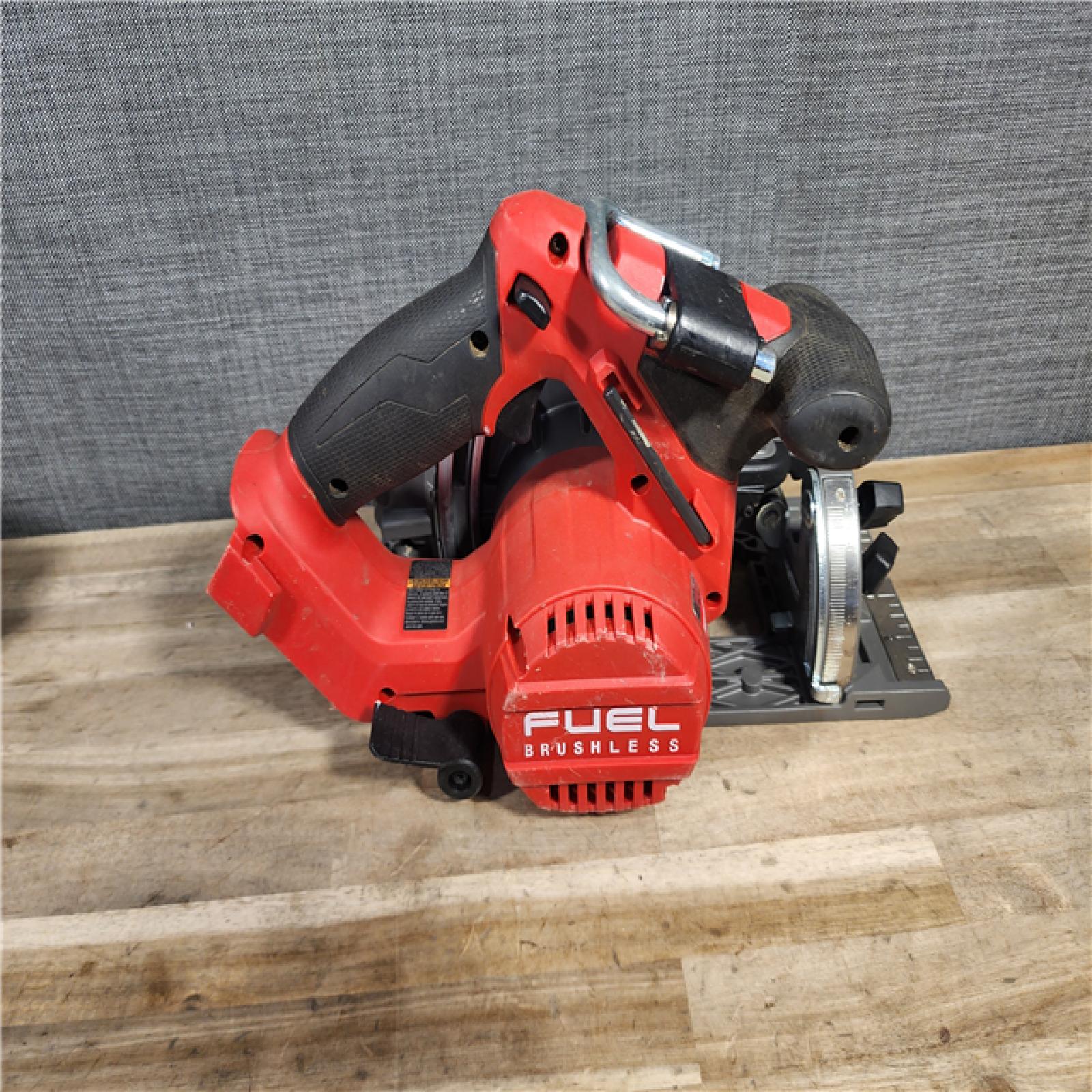 HOUSTON LOCATION - AS-IS MILWAUKEE 2 TOOL COMBO