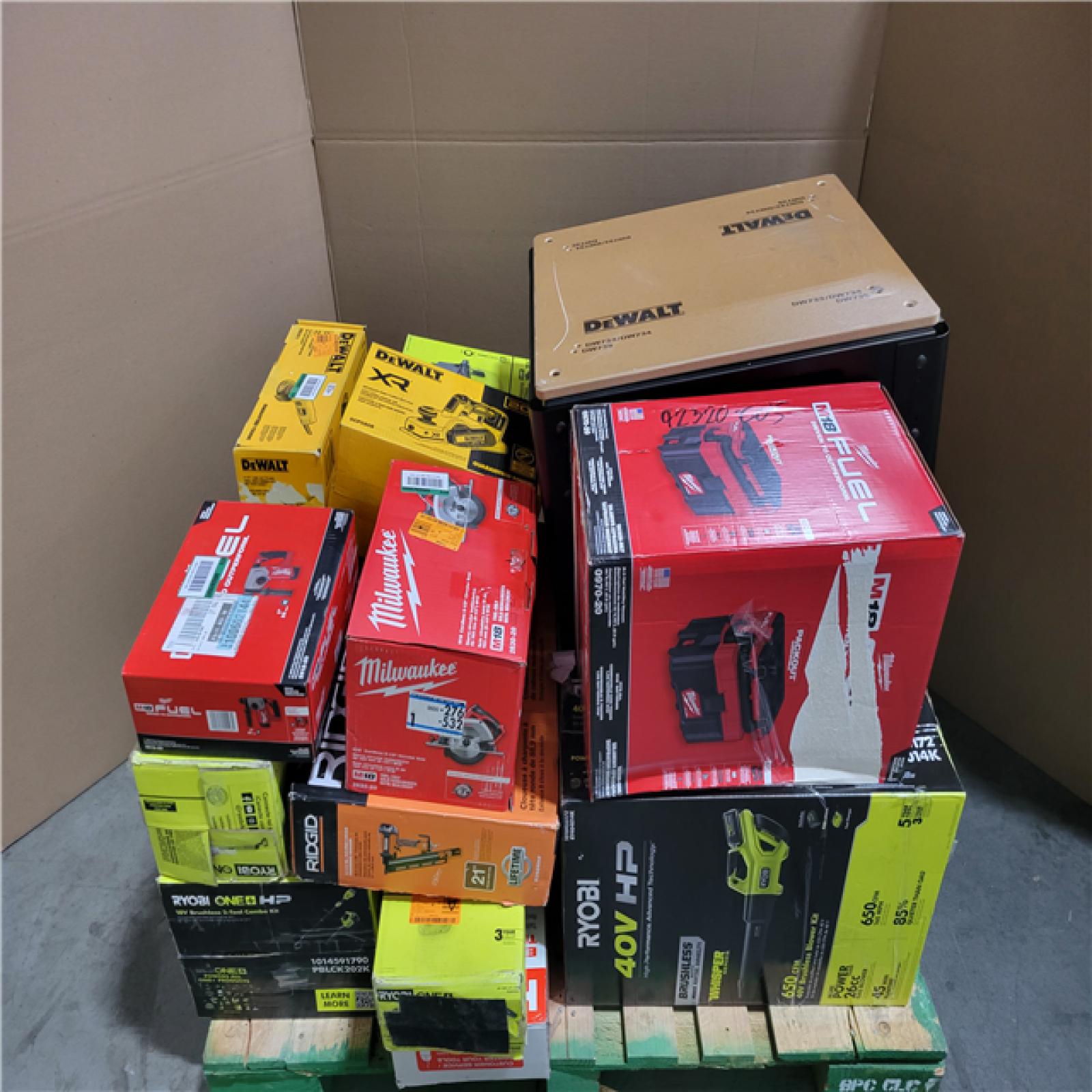 CALIFORNIA AS-IS TOOL PALLET