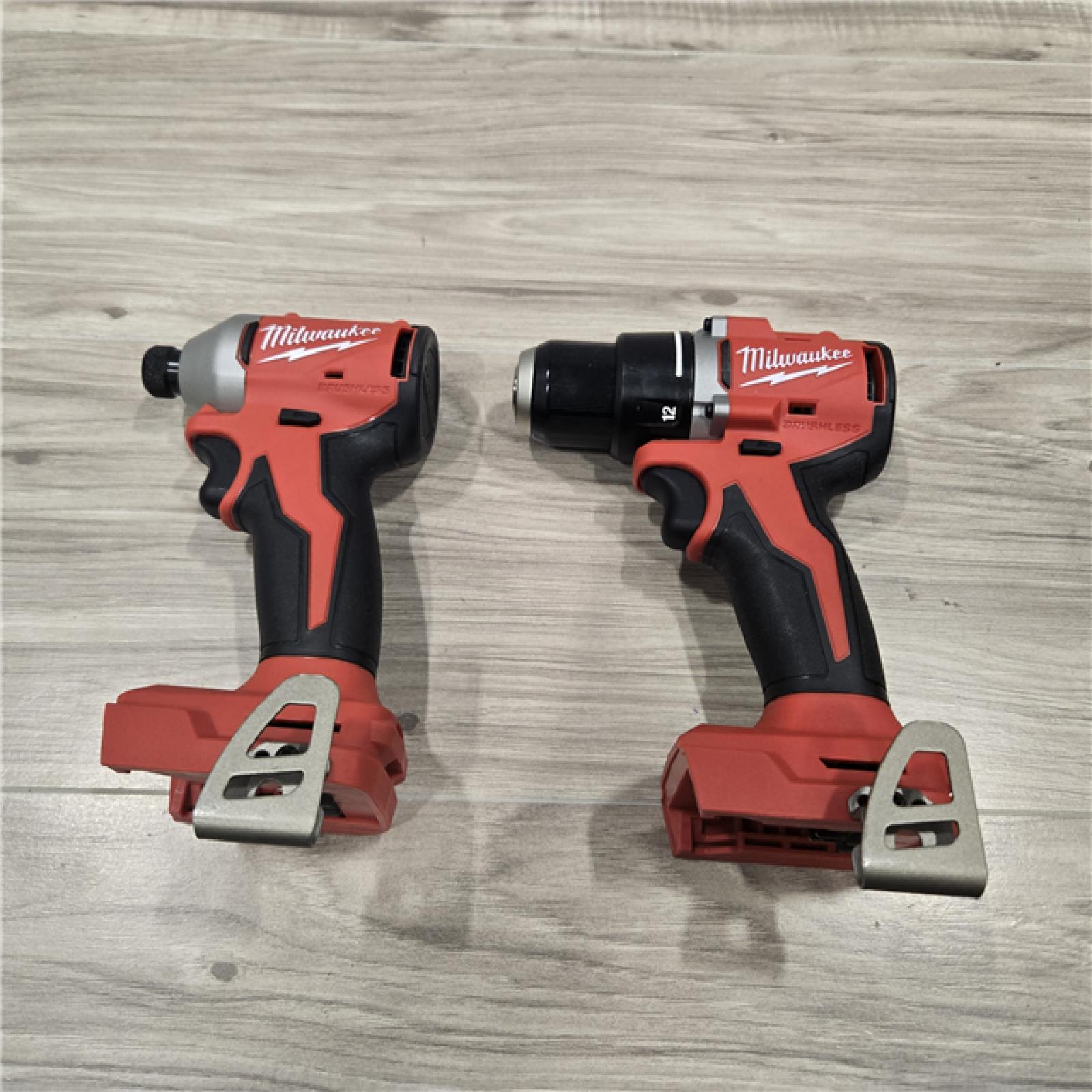LIKE NEW! - Milwaukee 18V Cordless Compact Drill/Impact Combo Kit
