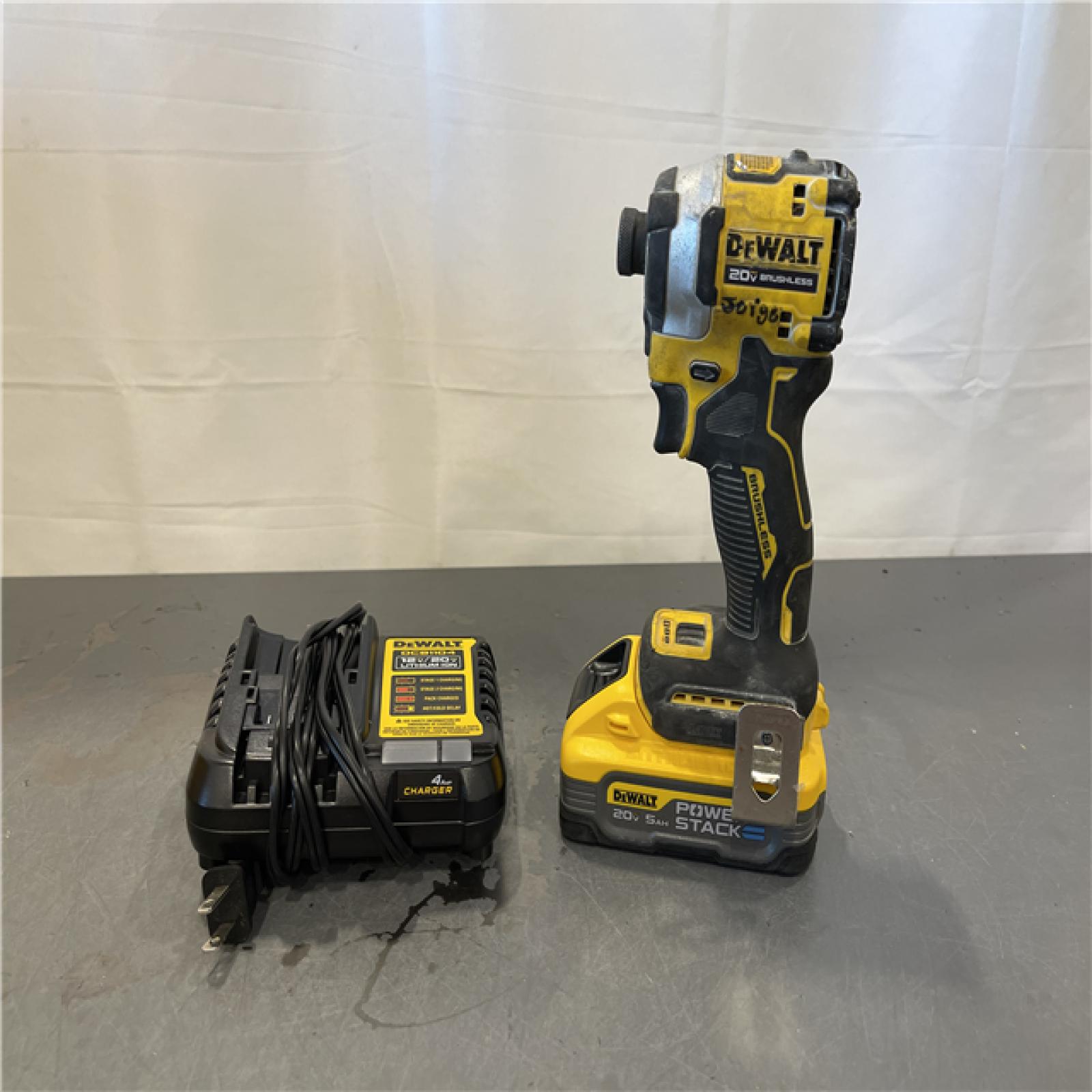 AS-IS - DEWALT 20V Cordless Compact Impact Driver 20V MAX POWERSTACK Battery Starter Kit