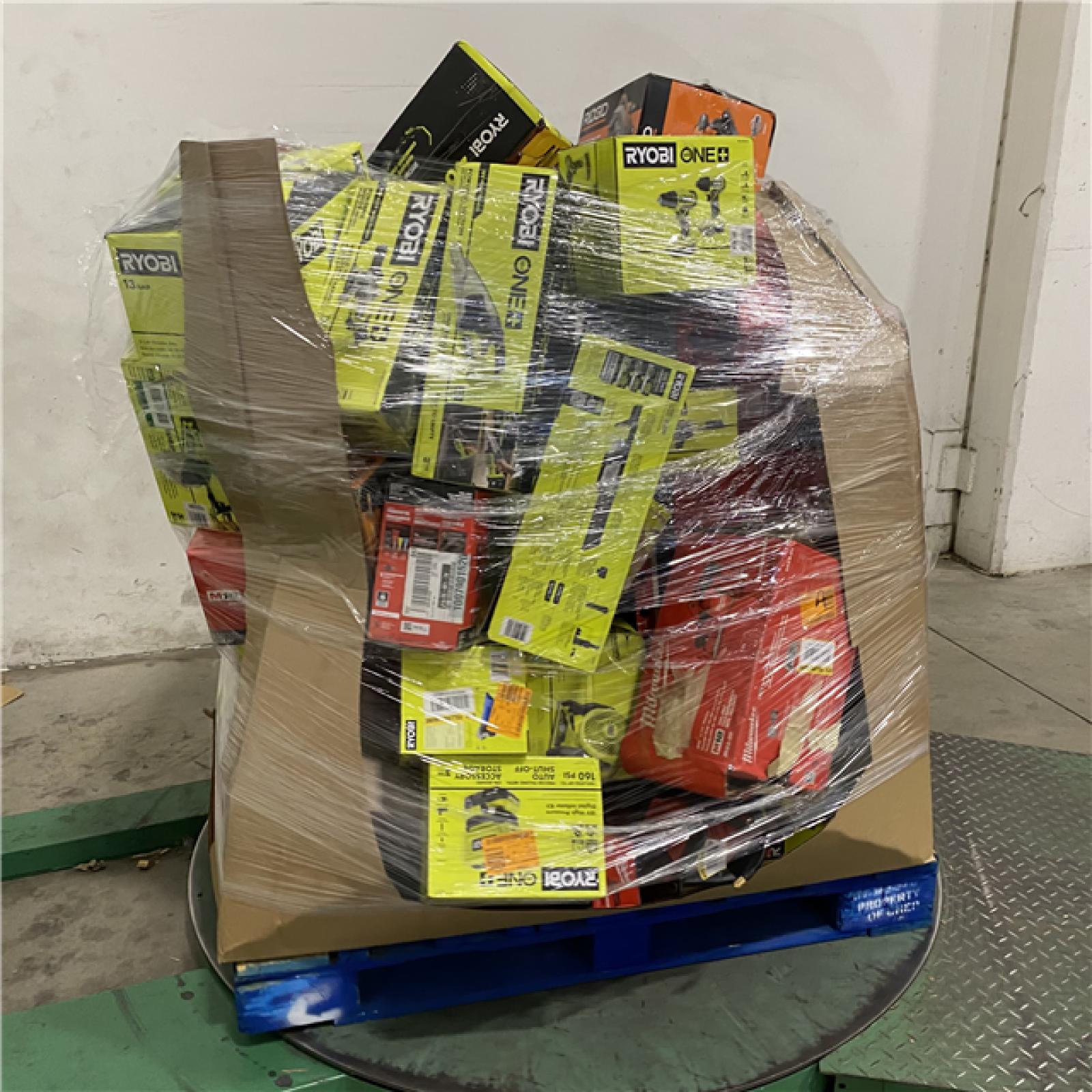 Dallas Location - As-Is Tool Pallet