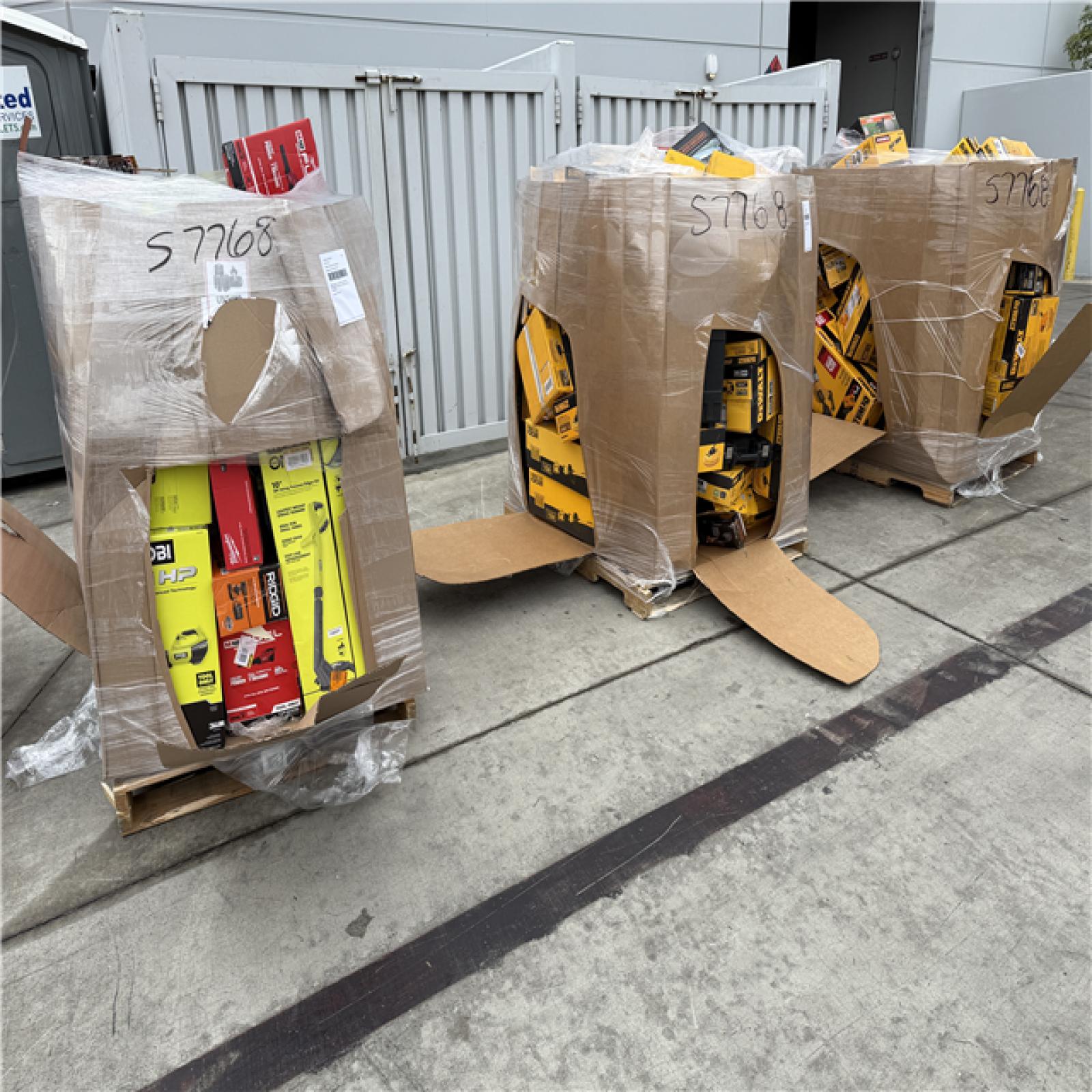 California AS-IS POWER TOOLS Partial Lot (3 Pallets) P-R057768
