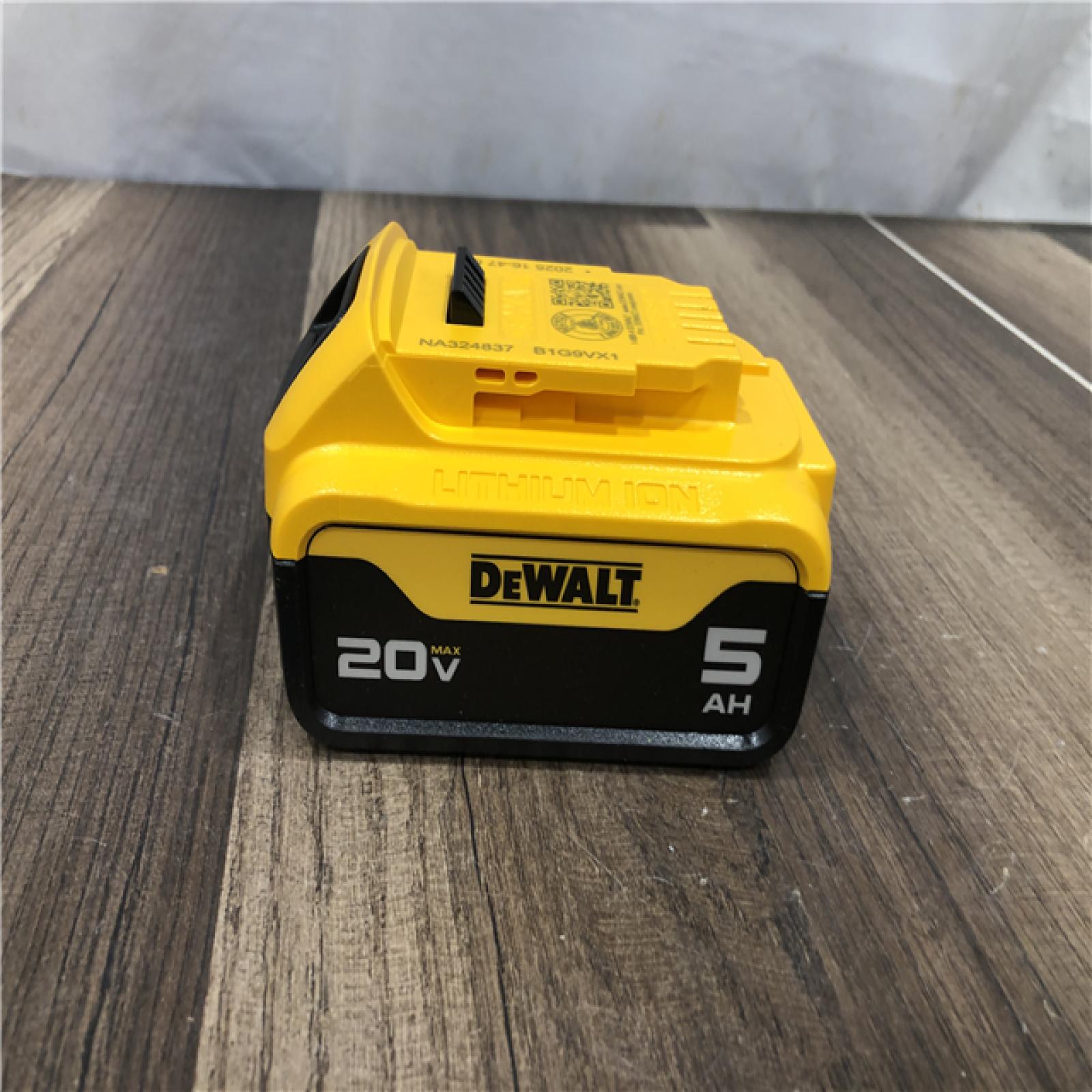 AS-IS DEWALT 20V MAX Lithium-Ion Starter Kit