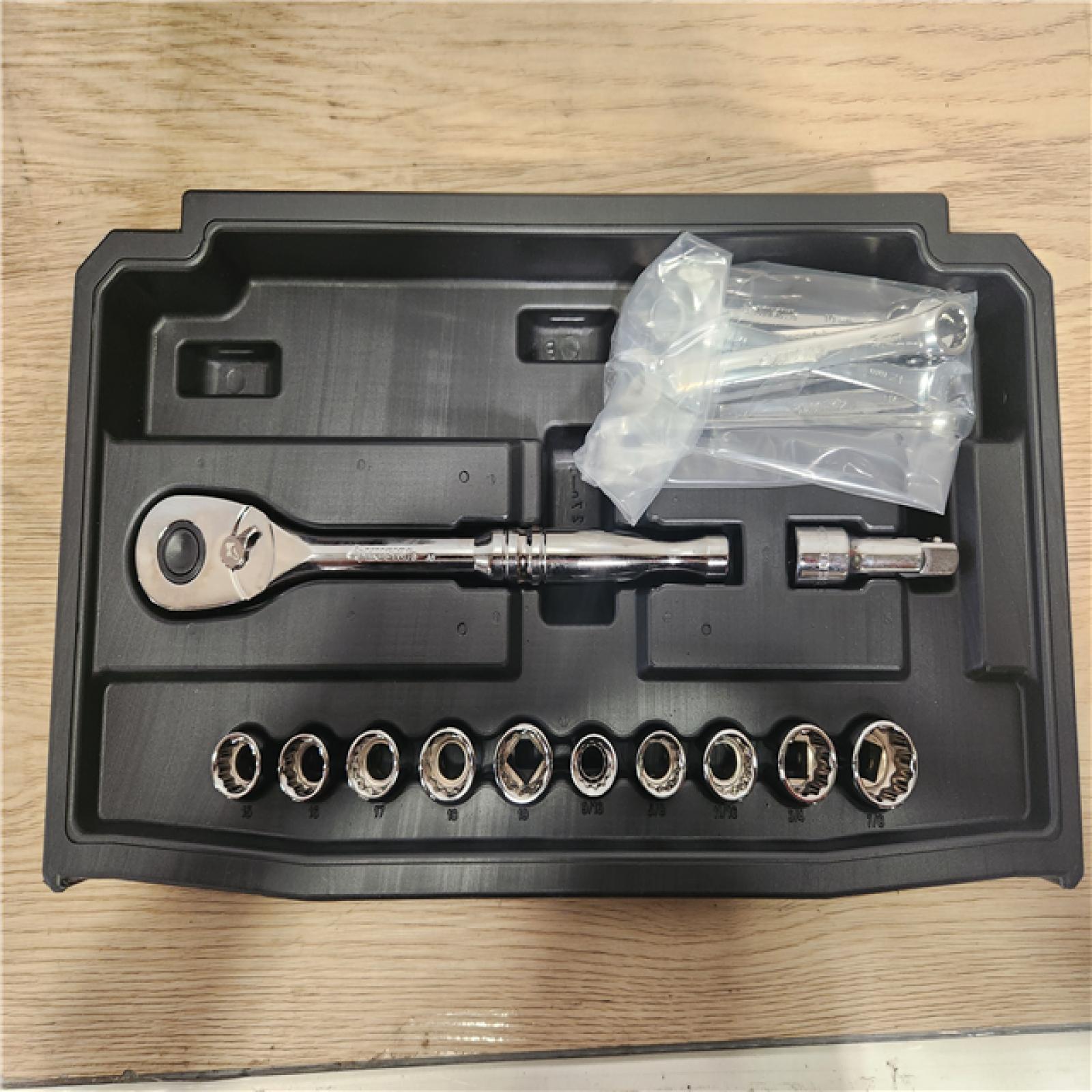 Phoenix Location Husky Husky Mechanics Tool Set (270-Piece)