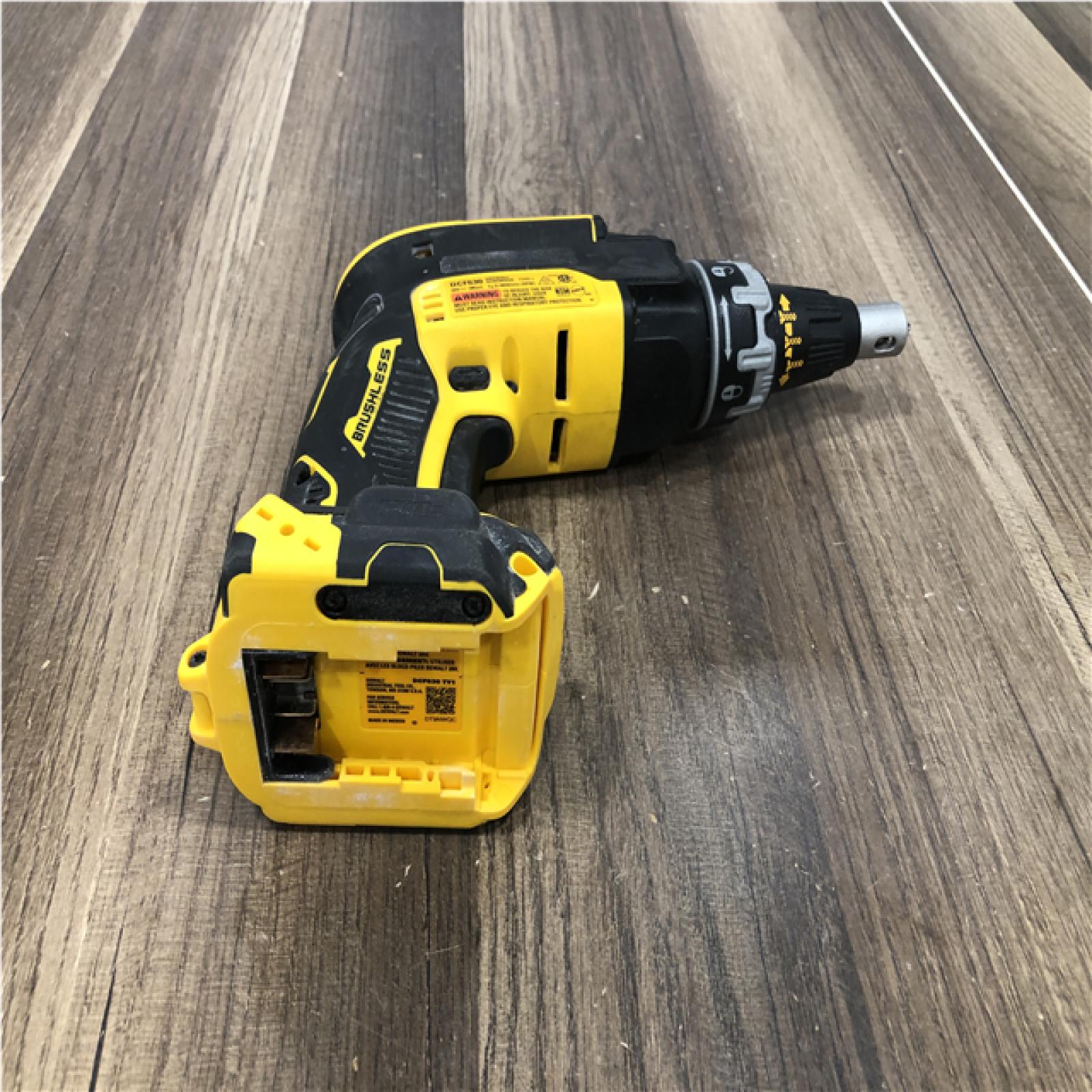 AS-IS DEWALT XR 20V MAX Lithium-Ion Cordless Brushless Screw Gun (Tool Only)