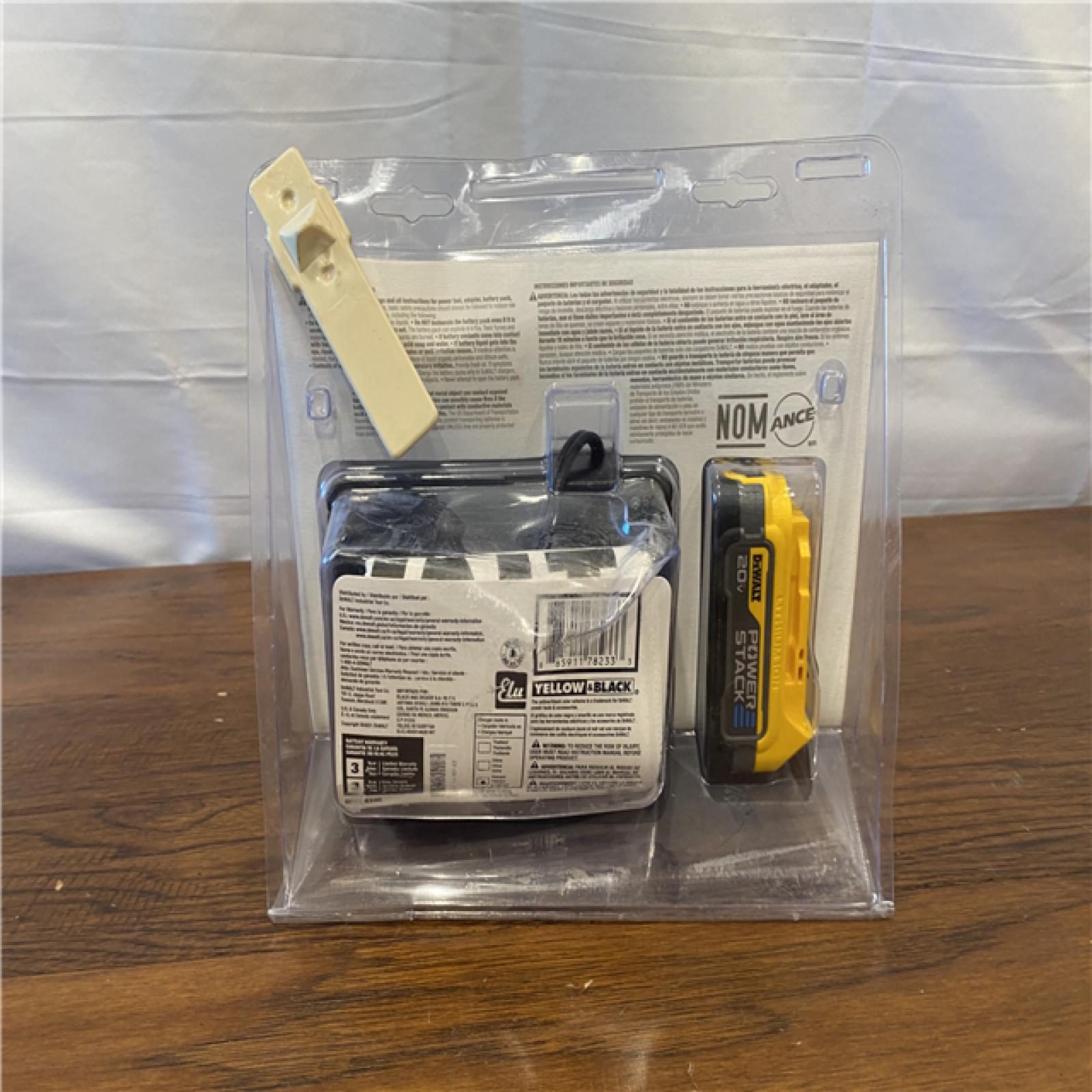 NEW! DEWALT 20-Volt MAX POWERSTACK Battery Starter Kit