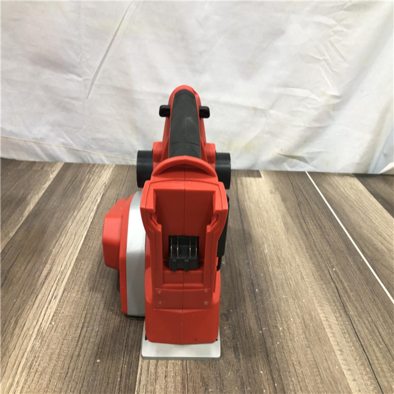 AS-IS Milwaukee 18V Lithium-Ion Cordless 3-1/4 in. Planer (Tool-Only)