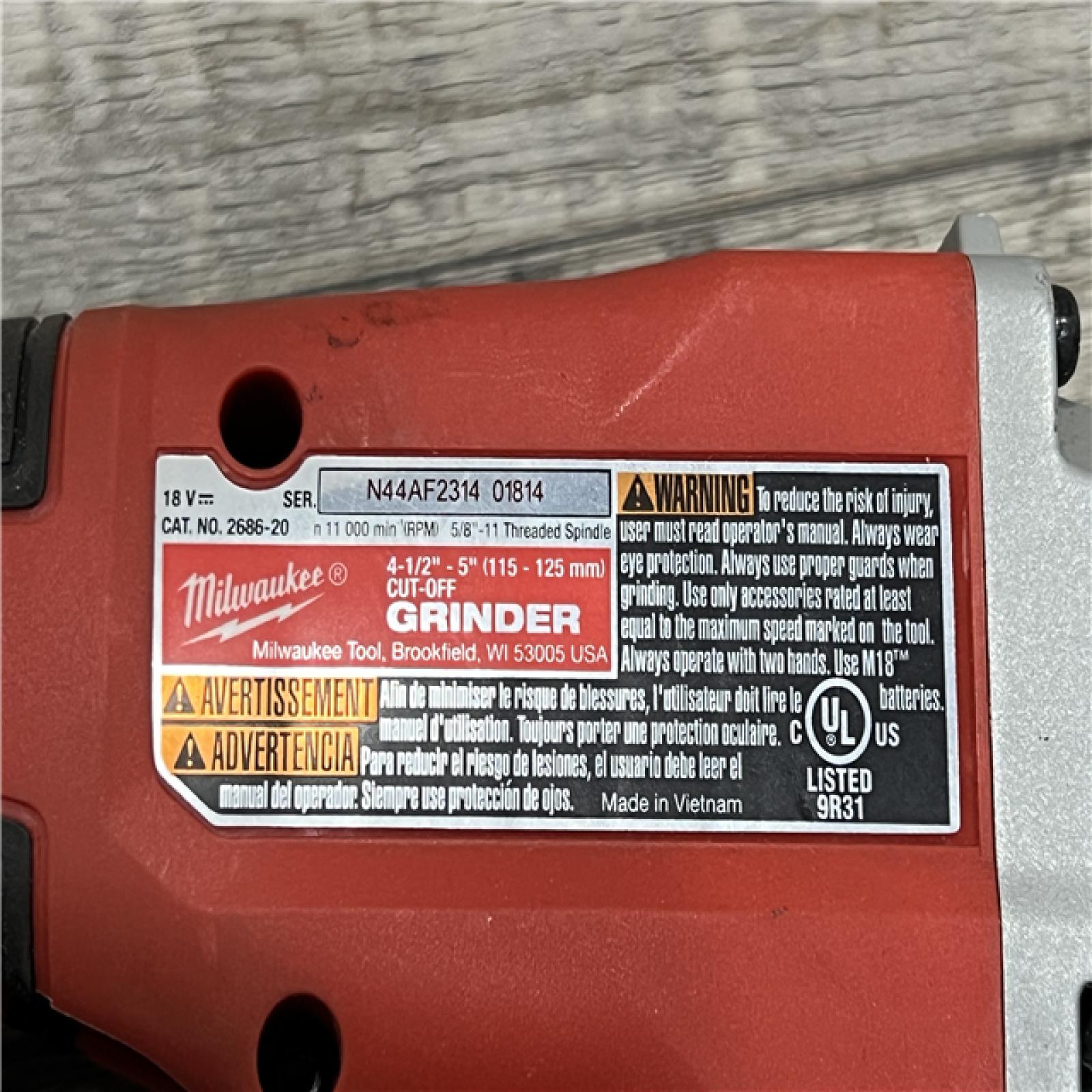 AS-IS Milwaukee 2686-20 18V Cordless 4.5 /5 Grinder W