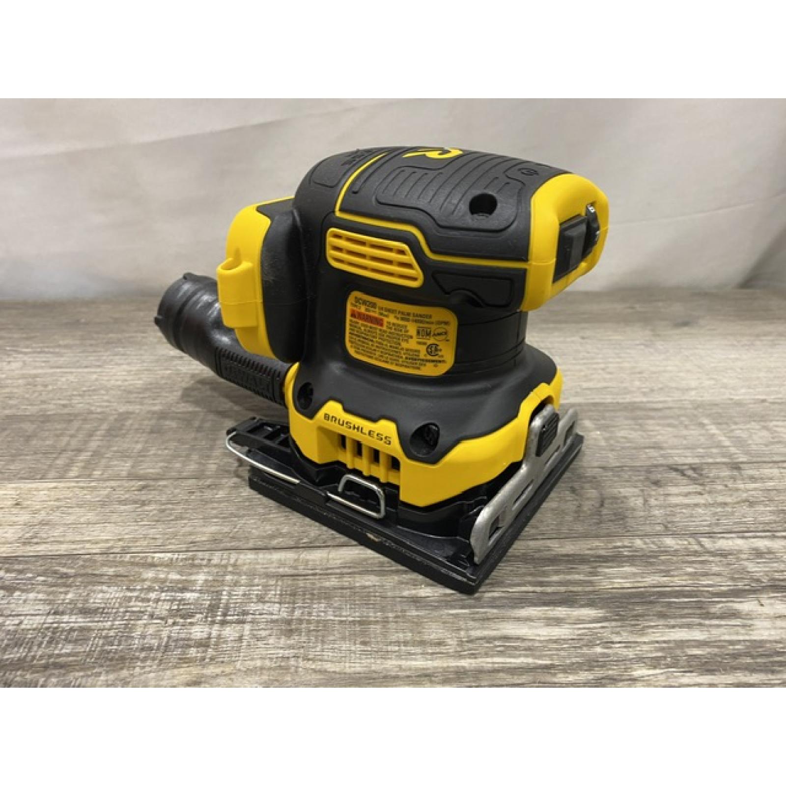 AS-IS DEWALT 20V MAX XR Cordless Brushless 1/4 Sheet Variable Speed Sander (Tool Only)