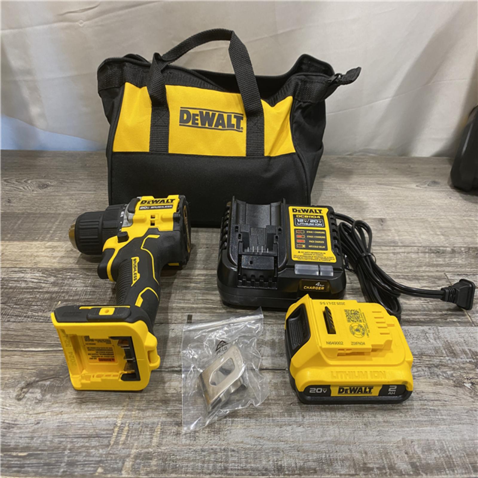 AS-IS DEWALT Atomic 20V Lithium-Ion Cordless Compact 1/2 in. Drill/Driver Kit