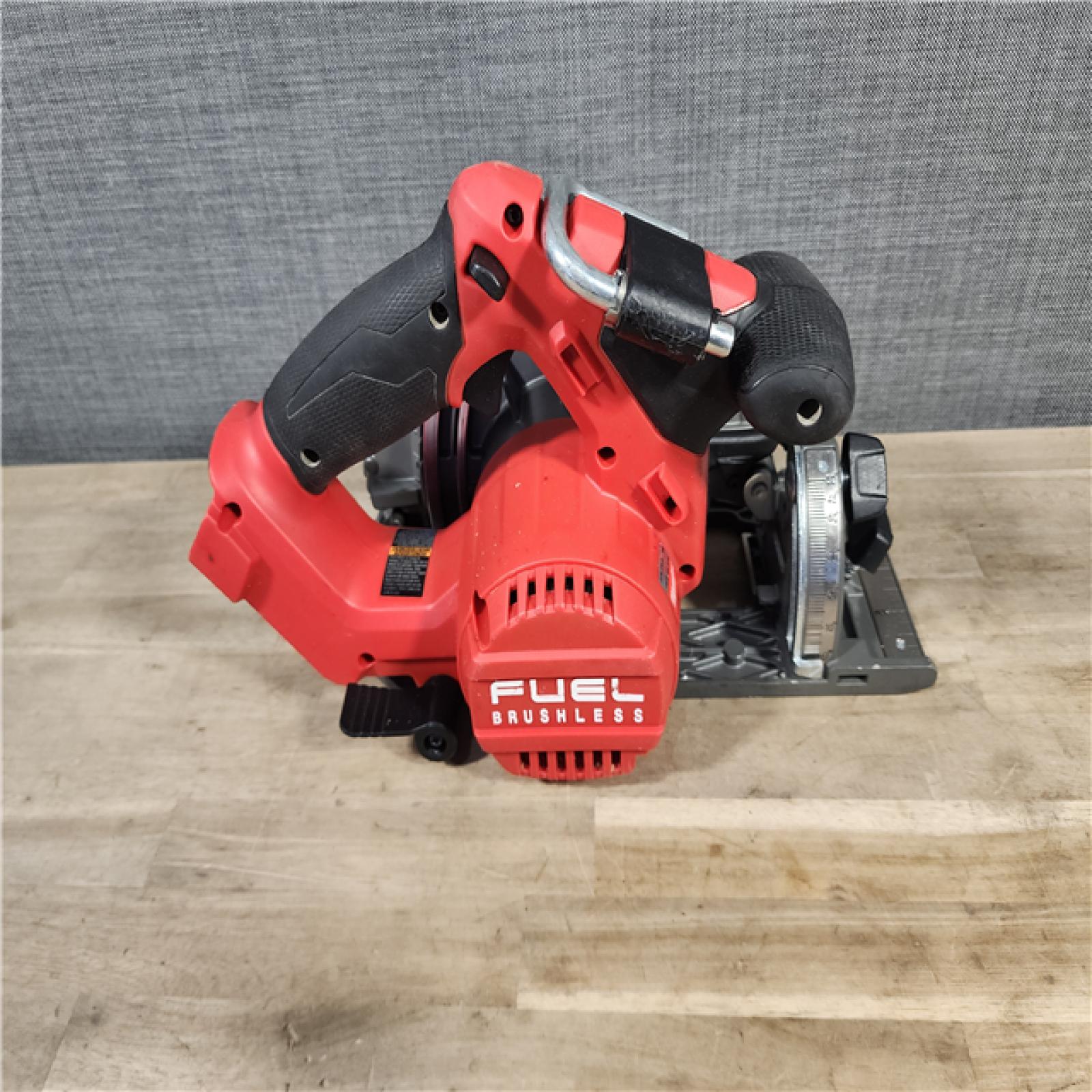 HOUSTON LOCATION - AS-IS MILWAUKEE 2 TOOL COMBO