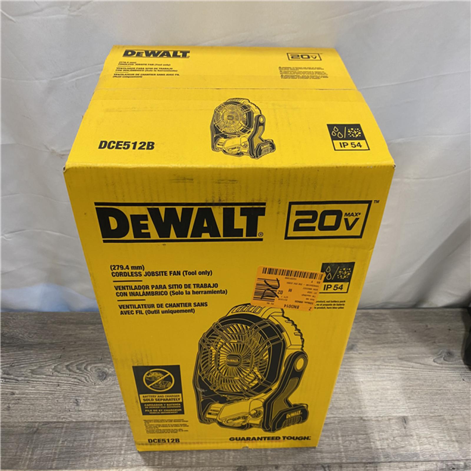 NEW - DEWALT 20V MAX Jobsite Fan (Tool Only)