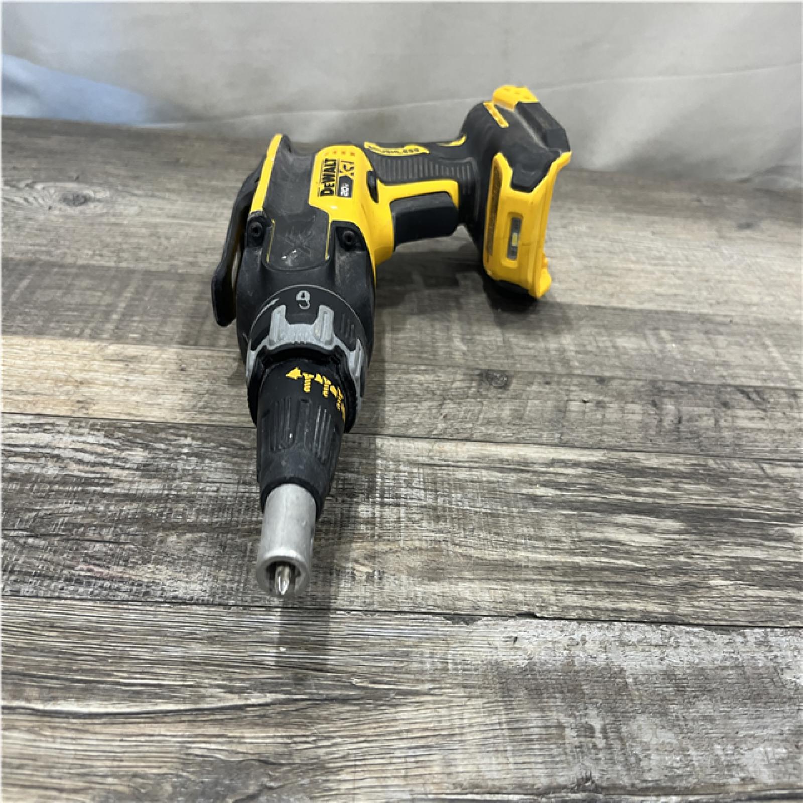 AS-IS DEWALT XR 20V MAX Lithium-Ion Cordless Brushless Screw Gun (Tool Only)