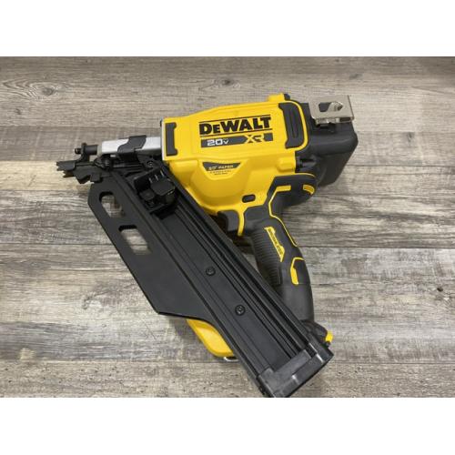 AS-IS DEWALT 20V 30 Degree Cordless Framing Nailer (Tool-Only)