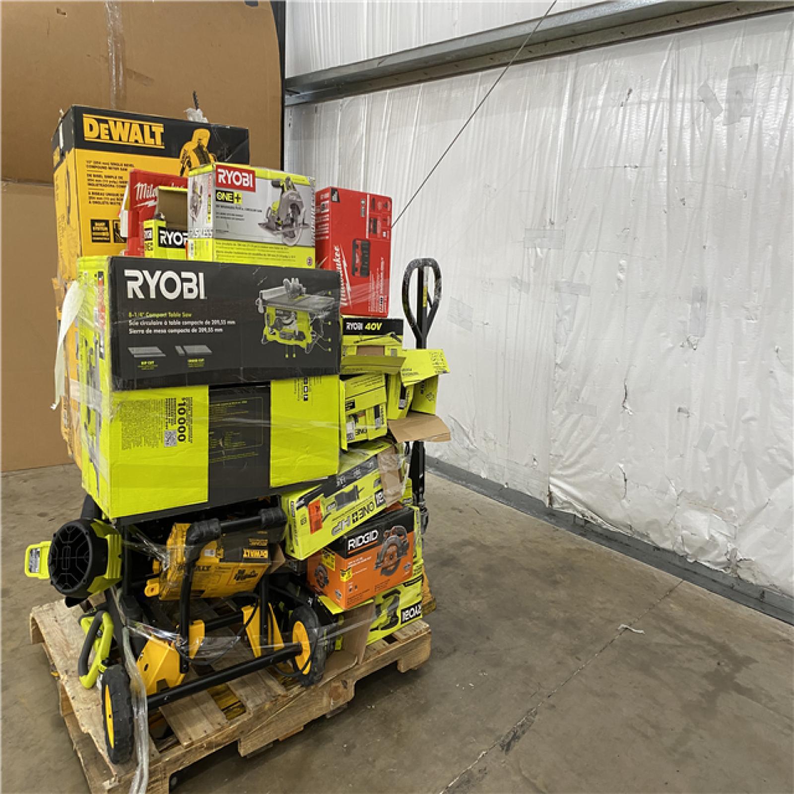 Houston Location AS IS - Tool Pallet