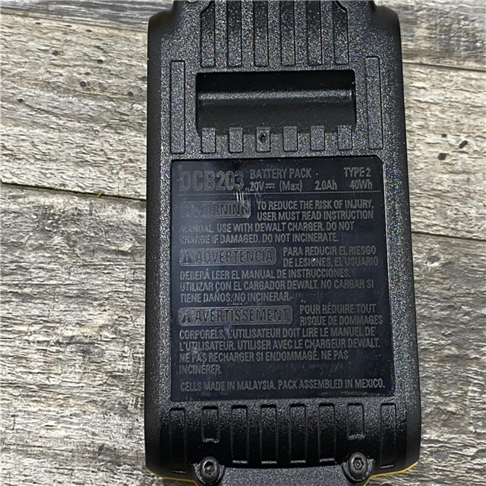 AS-IS DEWALT Atomic 20V Max Lithium-Ion Brushless Cordless Compact 1/4 in. Impact Driver Kit