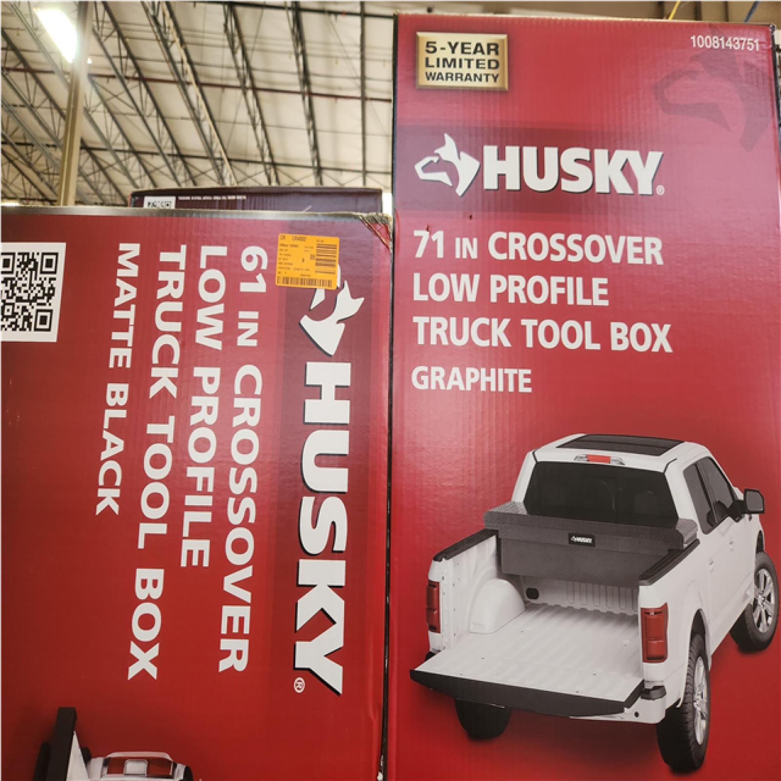 Phoenix NEW Mixed Crossover Truck Tool Box in Aluminum, w/ Low Profile for Full Size Trucks, in Graphite Pallet of 4