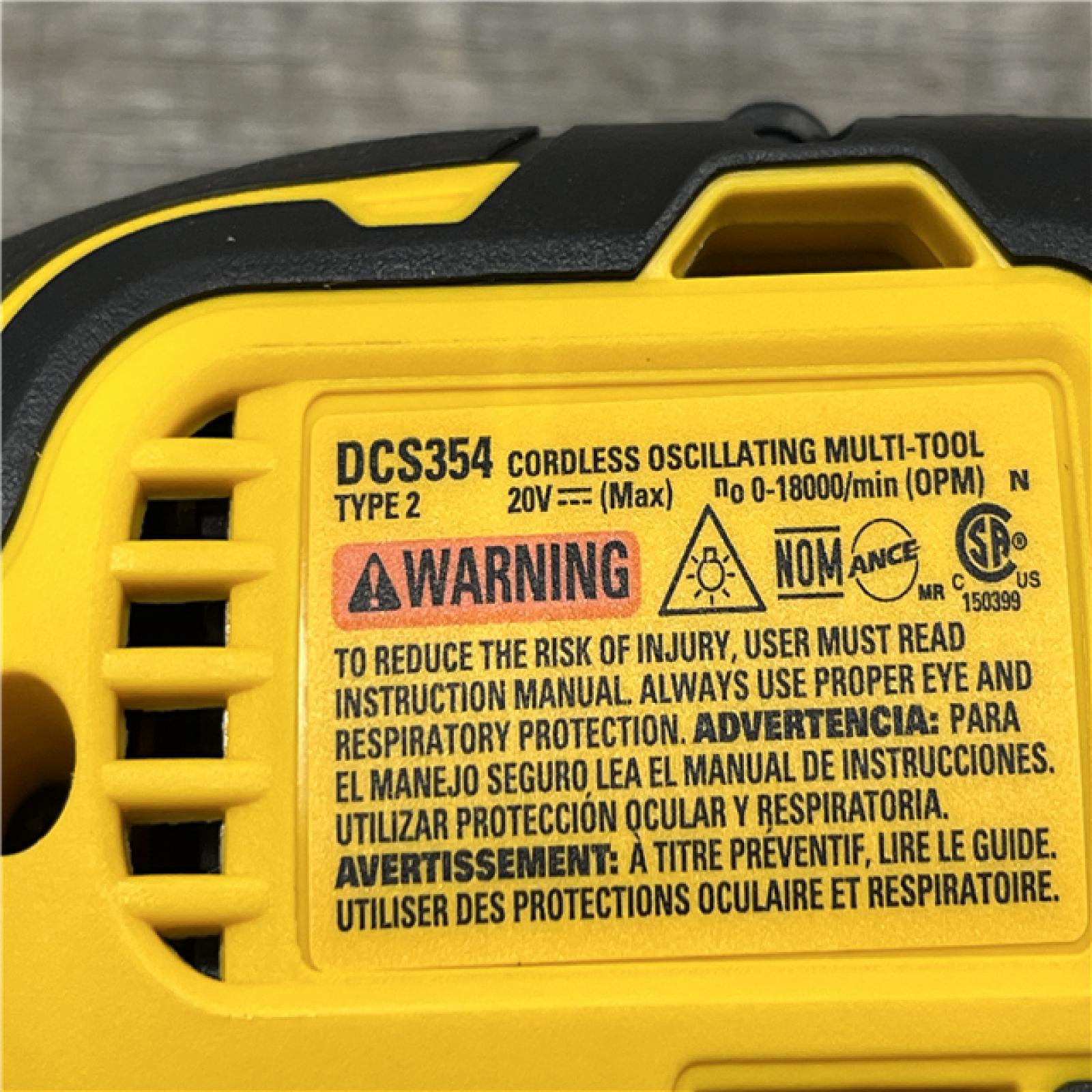 AS-IS DEWALT ATOMIC 20V MAX Cordless Brushless Oscillating Multi Tool Kit
