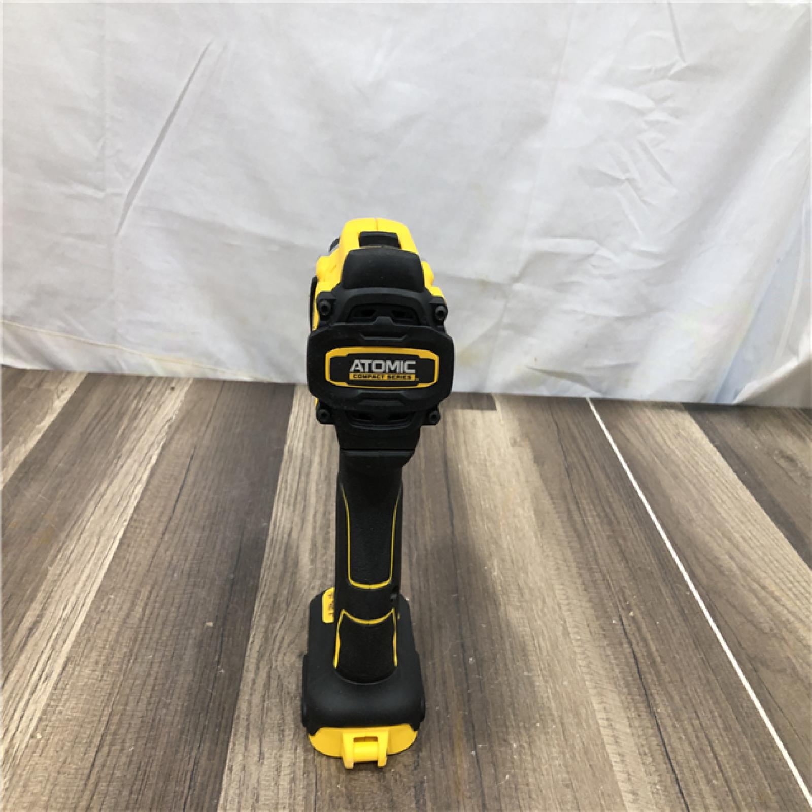 AS-IS DEWALT Atomic 20V Lithium-Ion Cordless Compact 1/2 in. Drill/Driver Kit