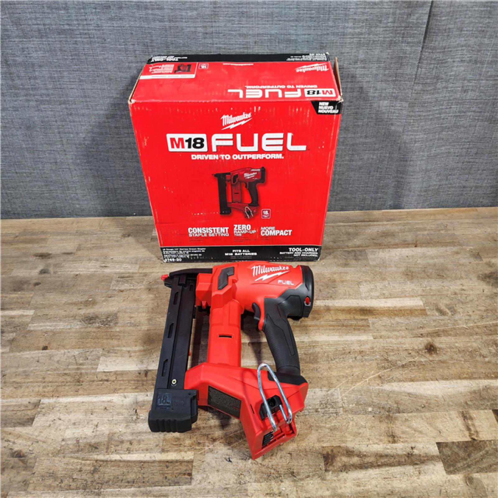 HOUSTON LOCATION - AS-IS Milwaukee FUEL 18-Volt Lithium-Ion Brushless Cordless 18-Gauge 1/4 in. Narrow Crown Stapler (Tool-Only)