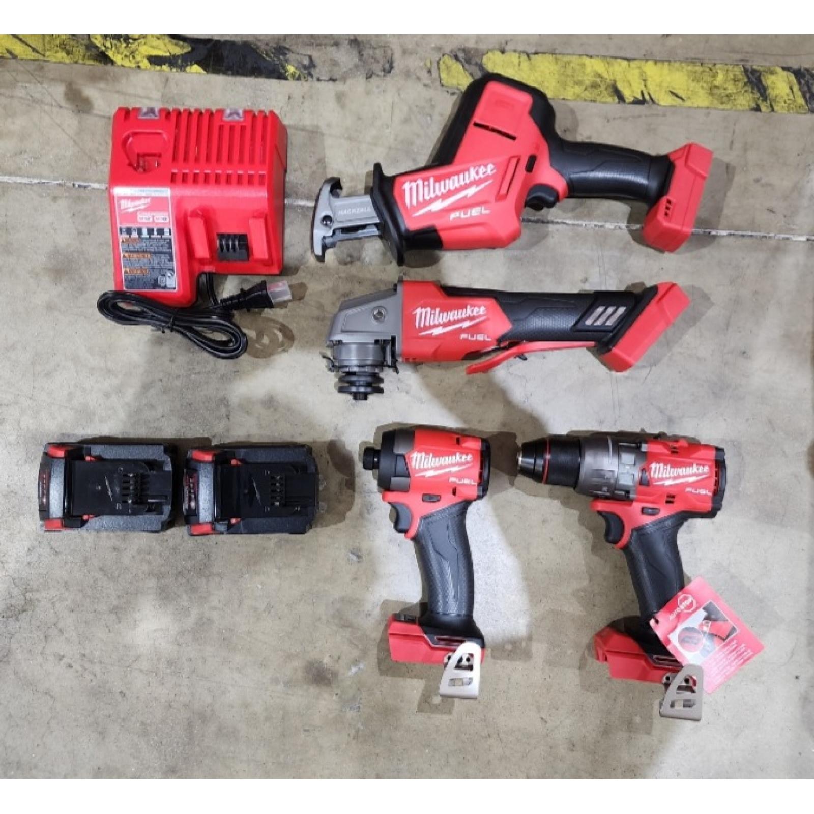 HOUSTON LOCATION - AS-IS (APPEARS LIKE NEW) Milwaukee Electric - M18 4-Tool Combo KIT